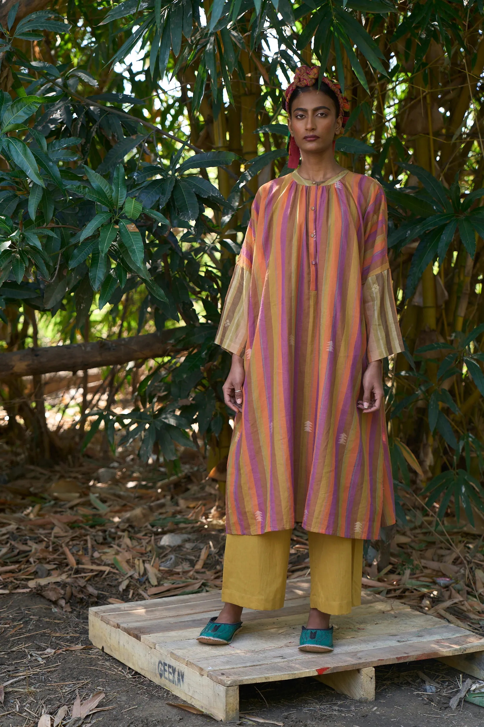 Aba Hand woven stripe jamdani kurta & Pant set