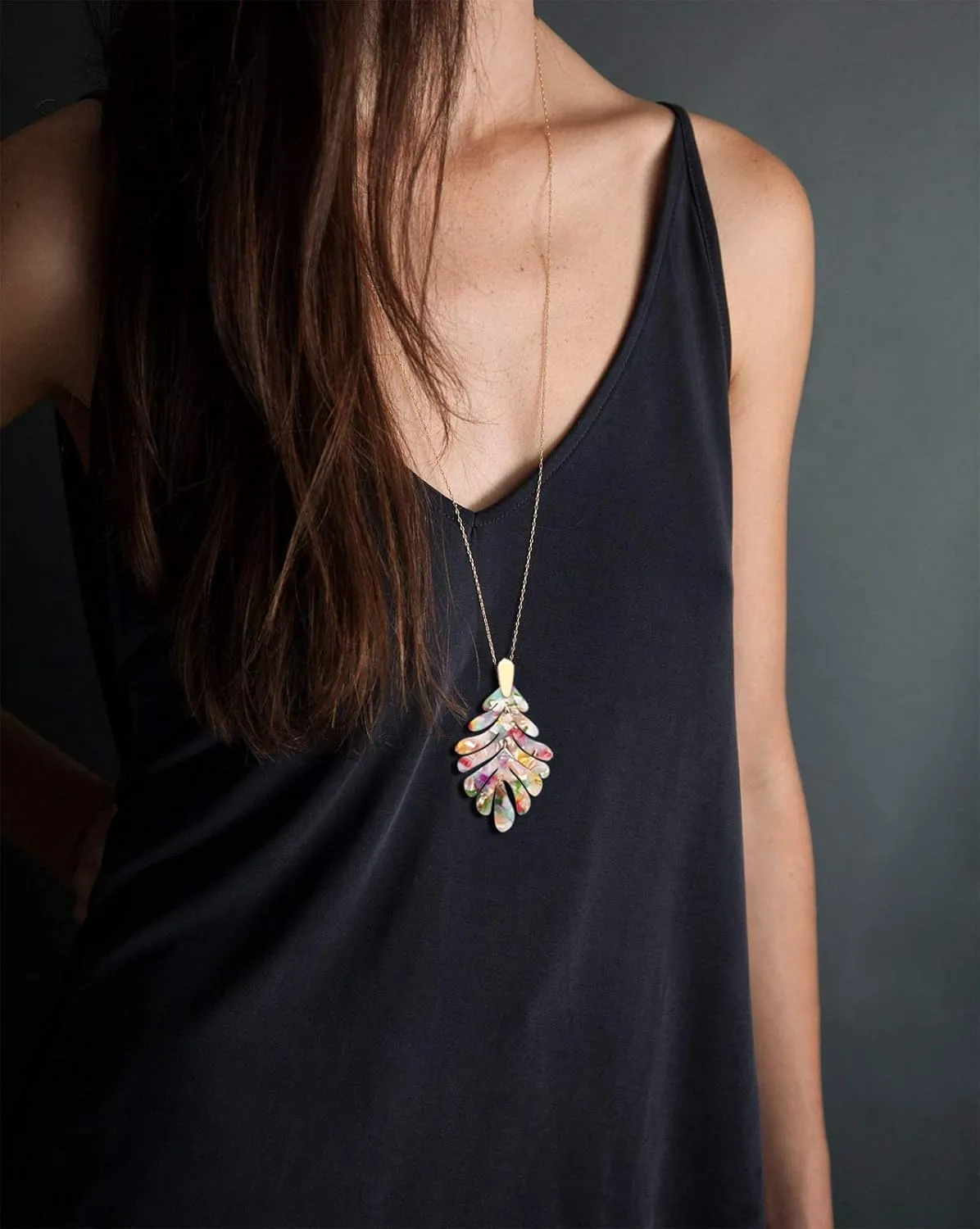 Acrylic Pendant necklace Earrings  Long Statement Leaf Charm Necklace Tortoise Resin Palm Leaf Earrings Fashion Necklaces Earrings for Women