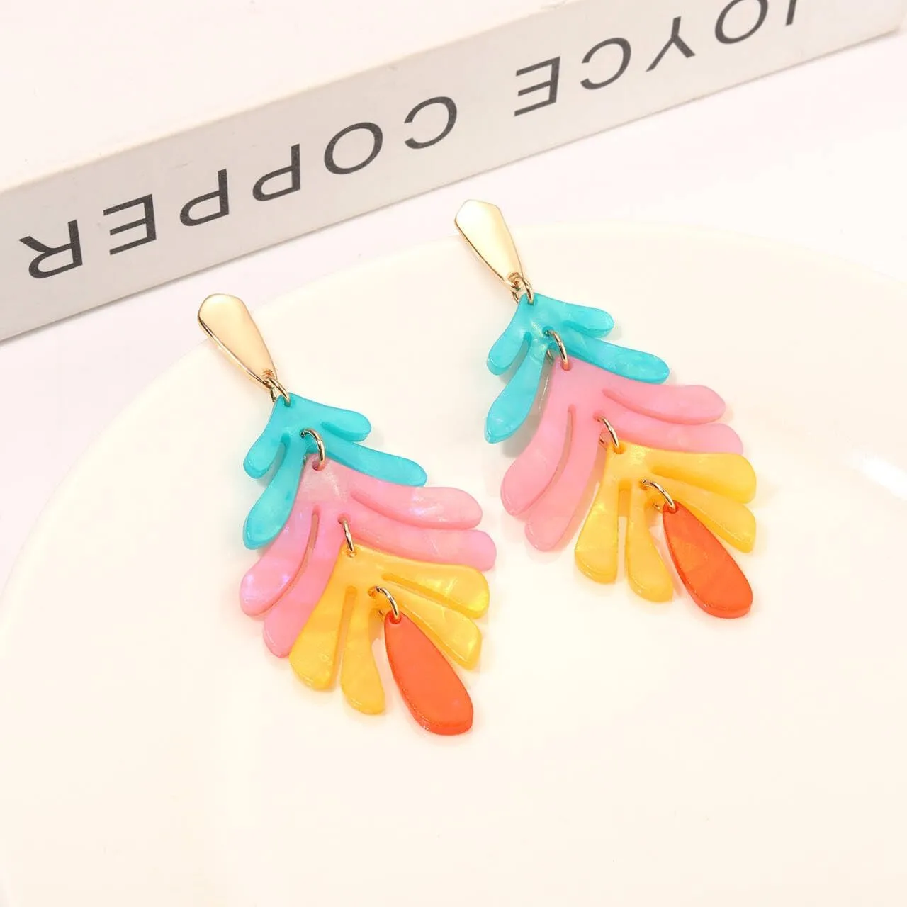 Acrylic Pendant necklace Earrings  Long Statement Leaf Charm Necklace Tortoise Resin Palm Leaf Earrings Fashion Necklaces Earrings for Women