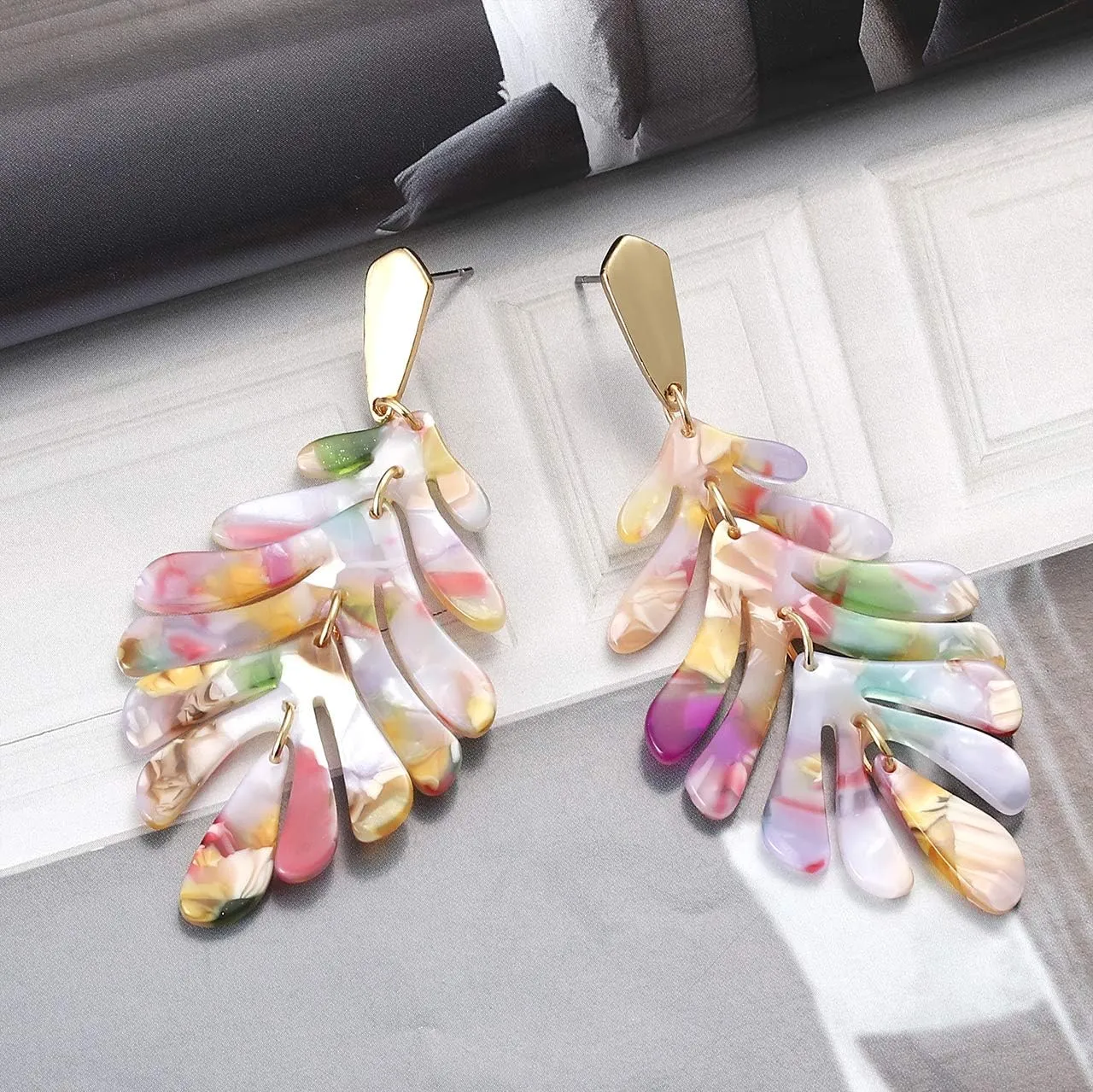 Acrylic Pendant necklace Earrings  Long Statement Leaf Charm Necklace Tortoise Resin Palm Leaf Earrings Fashion Necklaces Earrings for Women