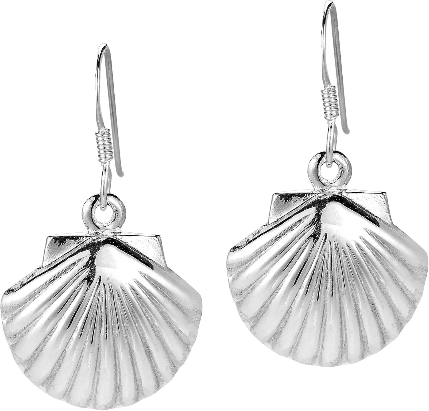 AeraVida Beach Summer Seashell Clam Boho Sterling Silver Dangle Earrings | Chic Boho Style Sterling Silver Dangle Earring for Women | Jewelry Gift