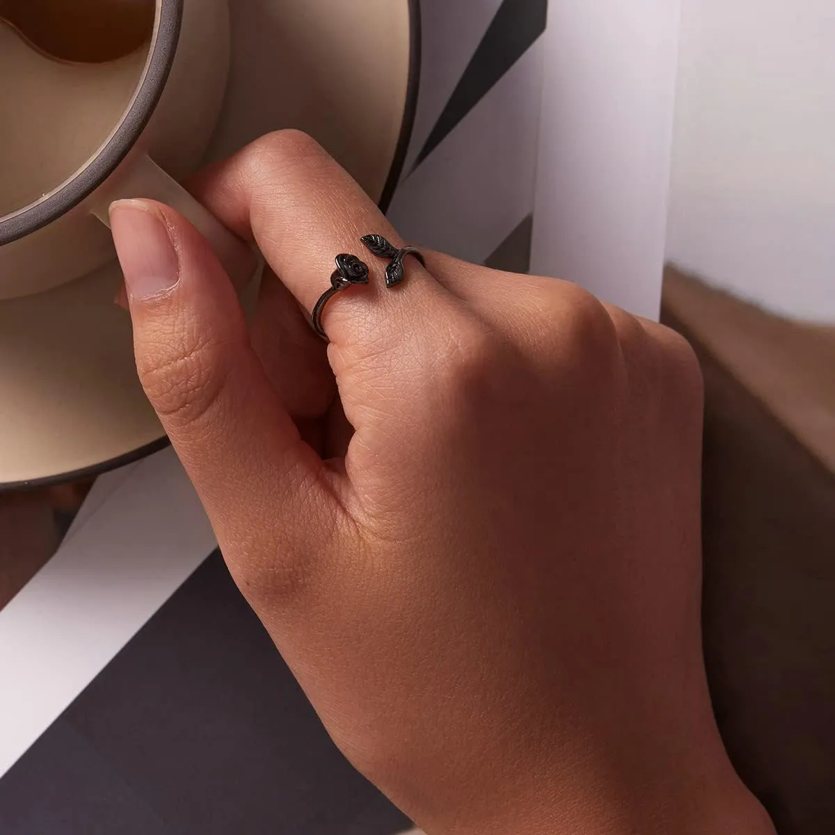 Black Rose Open Rings Aesthetic Heart Plane 925 Sterling Silver Adjustable Finger Ring Feaf Moon Star Black Dainty Band Rings Jewelry for Women Couple Gift