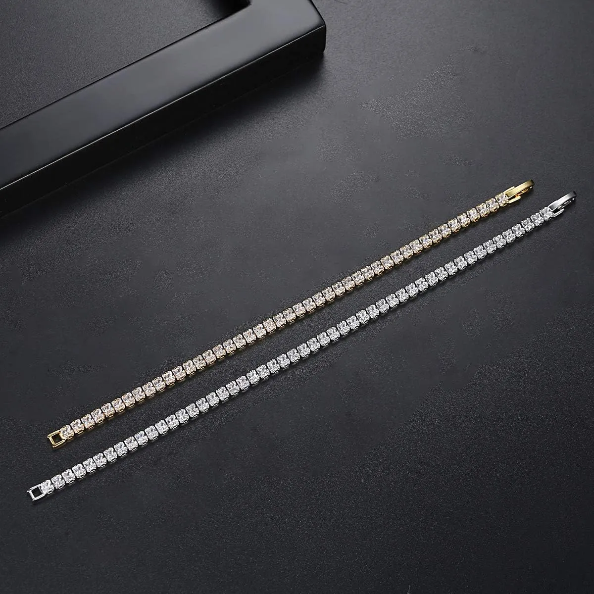 Classic Square Moissanite Tennis Bracelet in 14K Gold for Women, Stylish Accessory, Great for Valentine's & Anniversaries