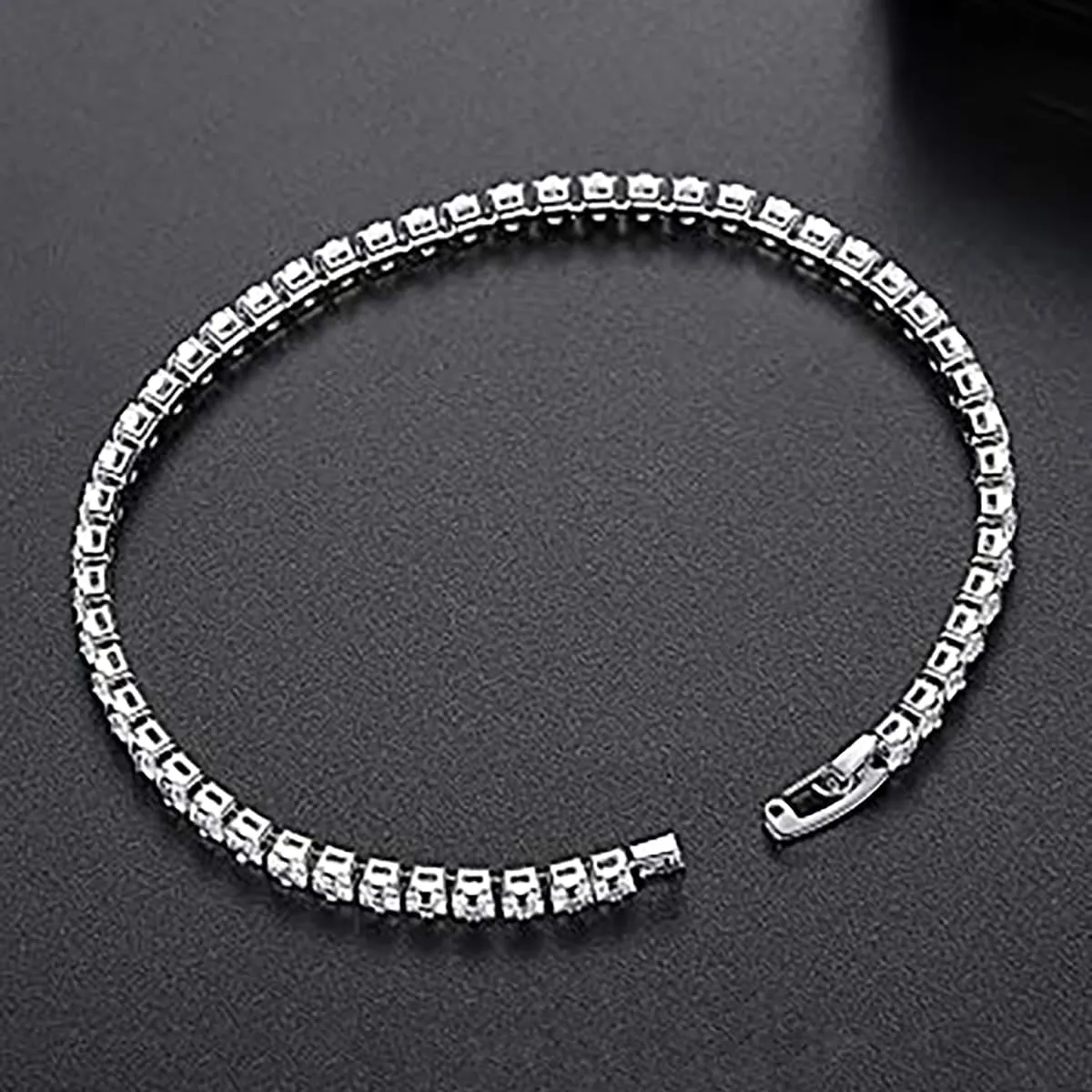 Classic Square Moissanite Tennis Bracelet in 14K Gold for Women, Stylish Accessory, Great for Valentine's & Anniversaries