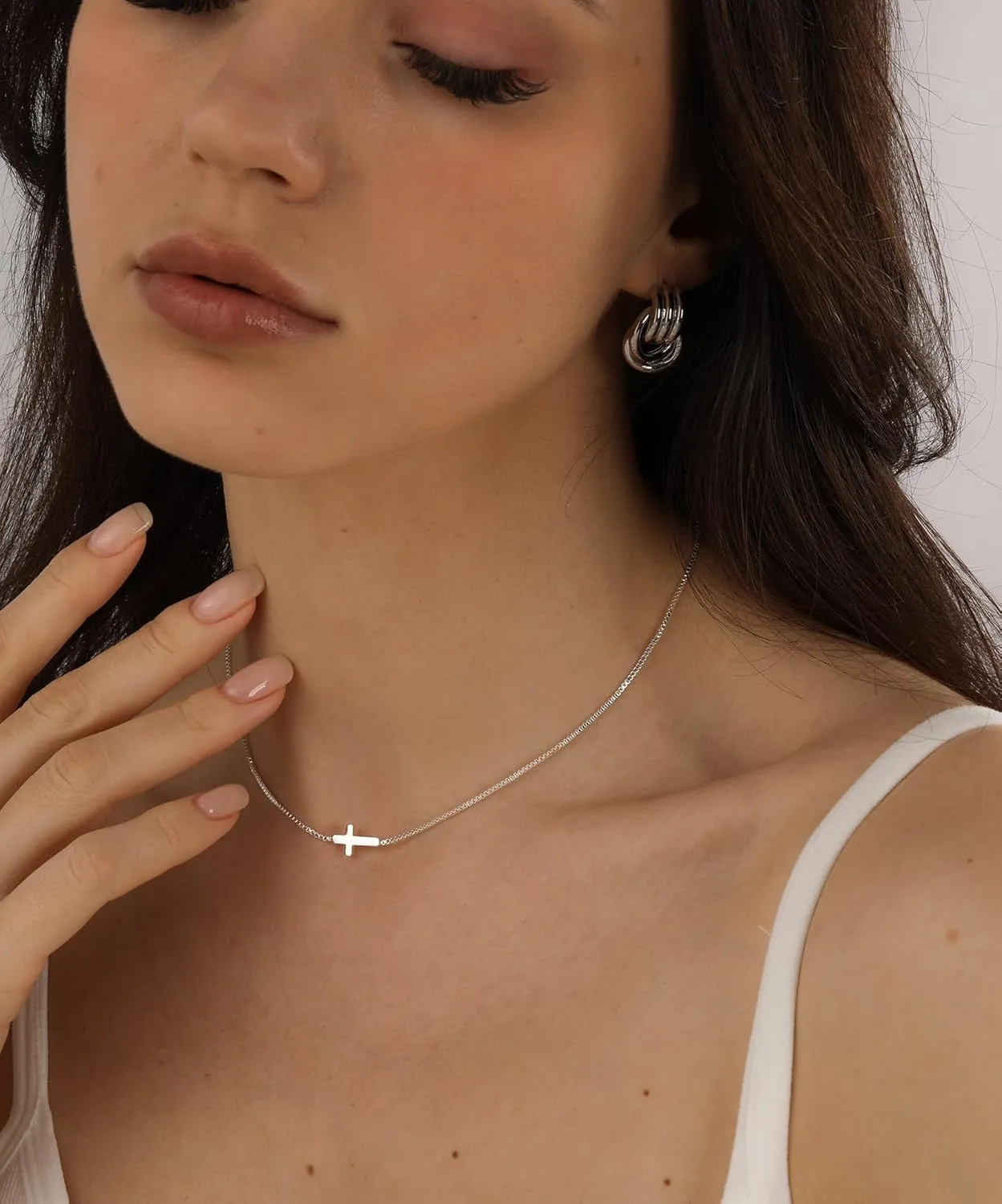 Cross Necklace for Women Trendy 14K Dainty Gold Silver Plated Cross Pendant Necklaces Simple Cute Faith Charm Choker Religious Drop Dangle Chain Necklace Non Tarnish Costume Jewelry Gift