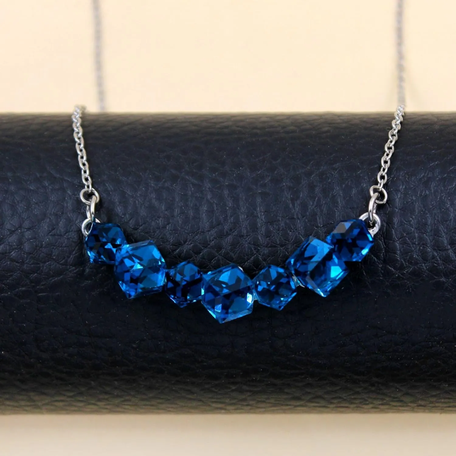Crystal Cube Necklace 7 Stones Pendant for Birthday Graduation - Platinum Plated Square Cubes Necklaces for Women YA5052