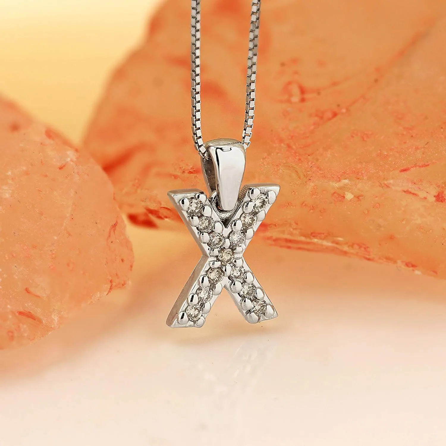 Diamond Wish 14k White Gold A to Z Diamond Initial Pendant Necklace (1/10cttw) with 18-inch chain