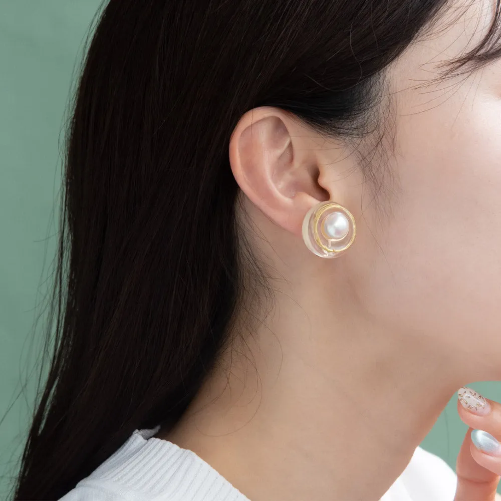 Embedded Pearl Circle Resin Clip Ons