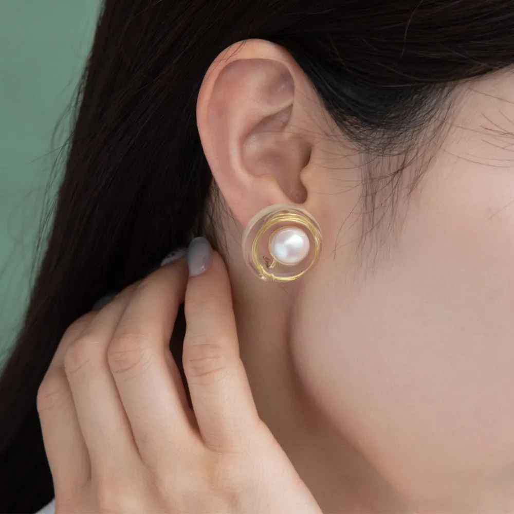 Embedded Pearl Circle Resin Clip Ons