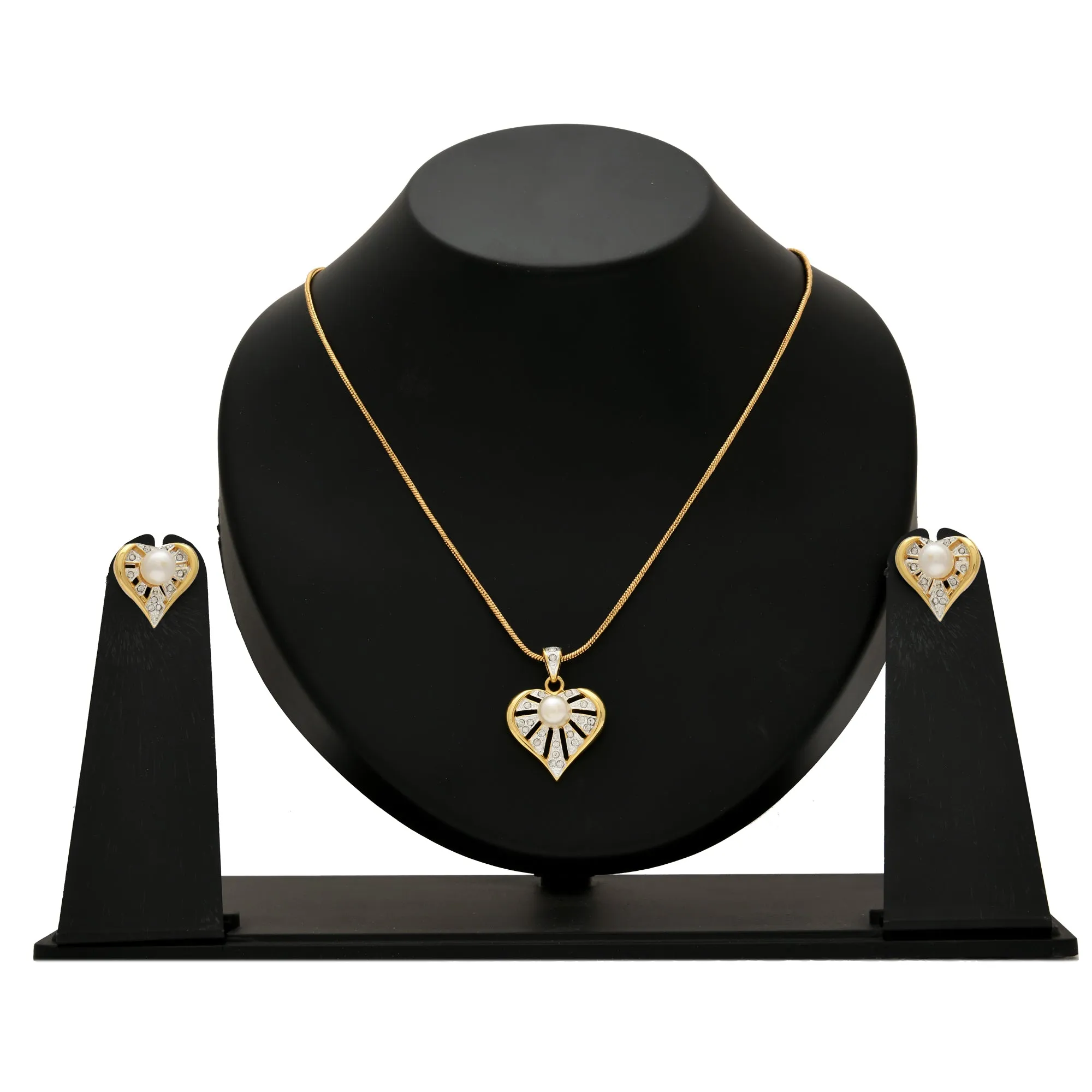 ESTELE - Valentine Special - Stylish 24CT gold plated Pearl Heart Pendant Set for Women