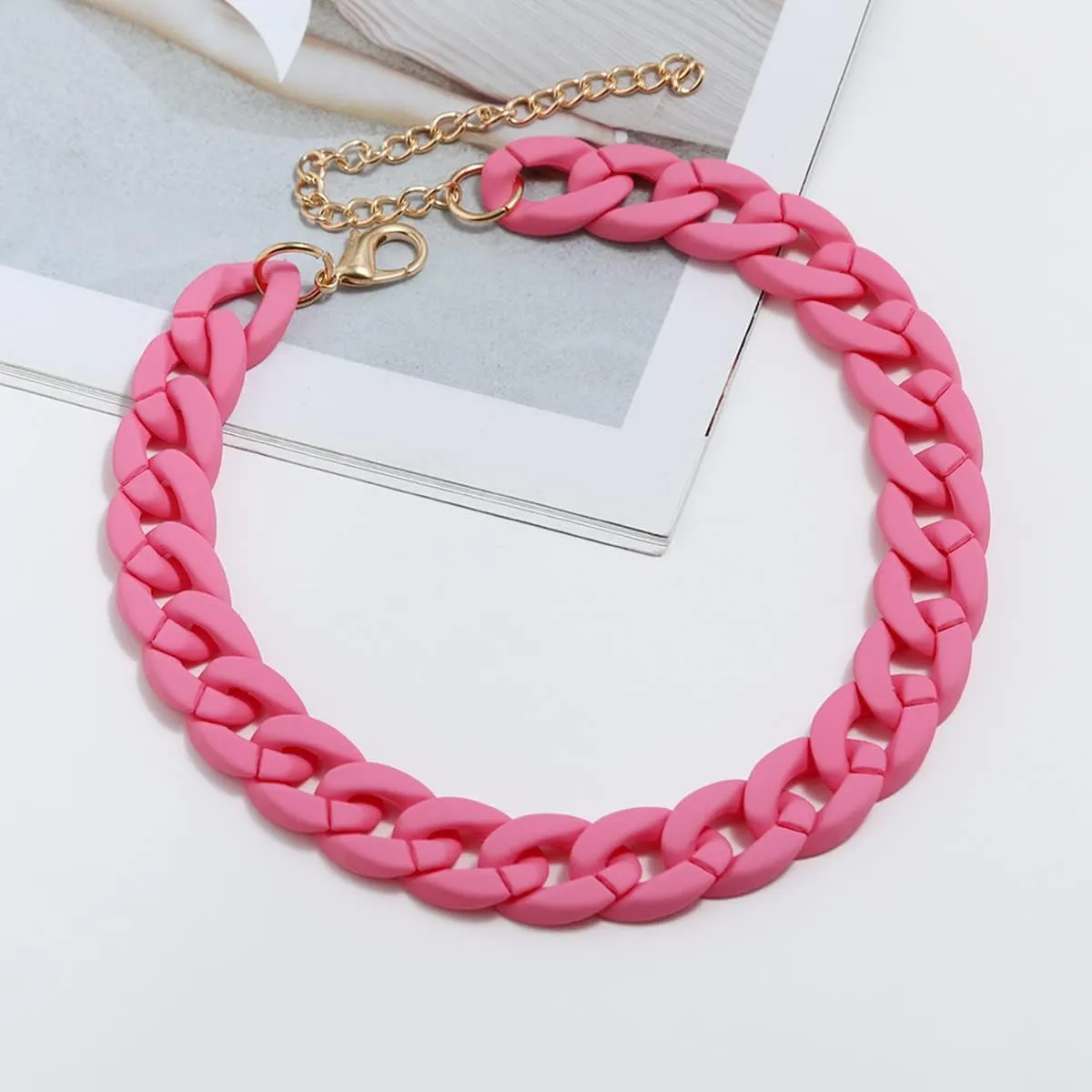 Fashion Multicolor Acrylic Figaro Chain Necklace Cuban Thick Chunky Resin Link Curb Chain Necklace for Women Girl Party Festival Jewelry