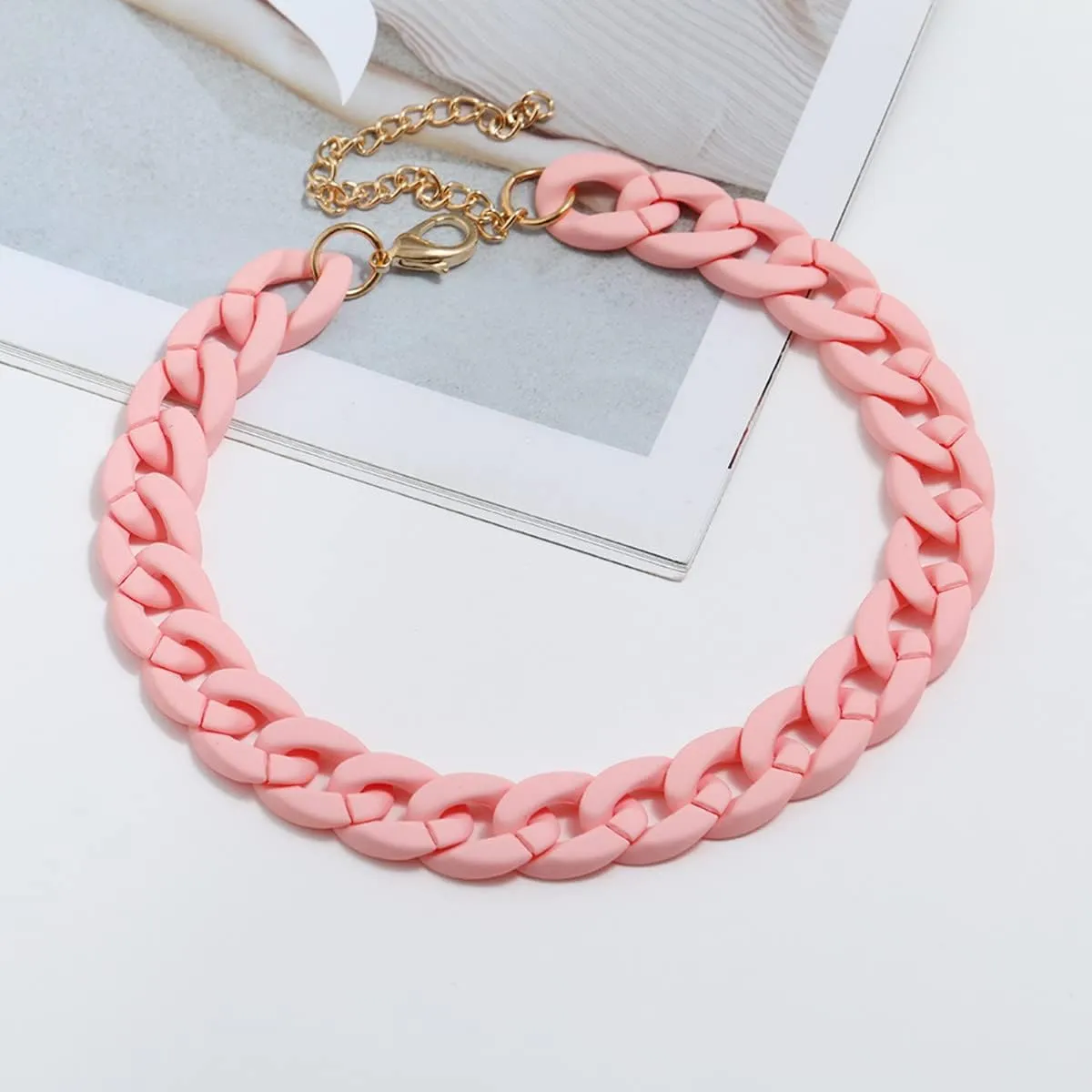 Fashion Multicolor Acrylic Figaro Chain Necklace Cuban Thick Chunky Resin Link Curb Chain Necklace for Women Girl Party Festival Jewelry