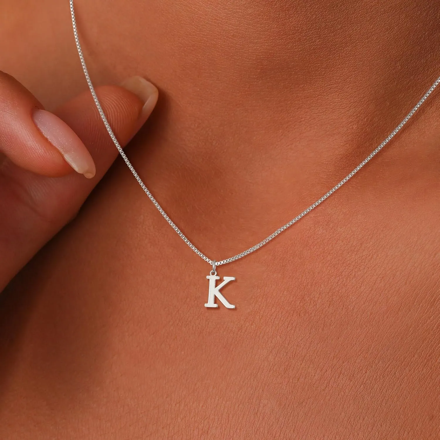 Foxgirl Gold Initial Necklaces for Women, Dainty Gold Letter Necklace Tiny A-Z Pendant Choker Necklace Trendy Cute Personalized Monogram Name Necklace Gold Jewelry Necklace for Women Gift