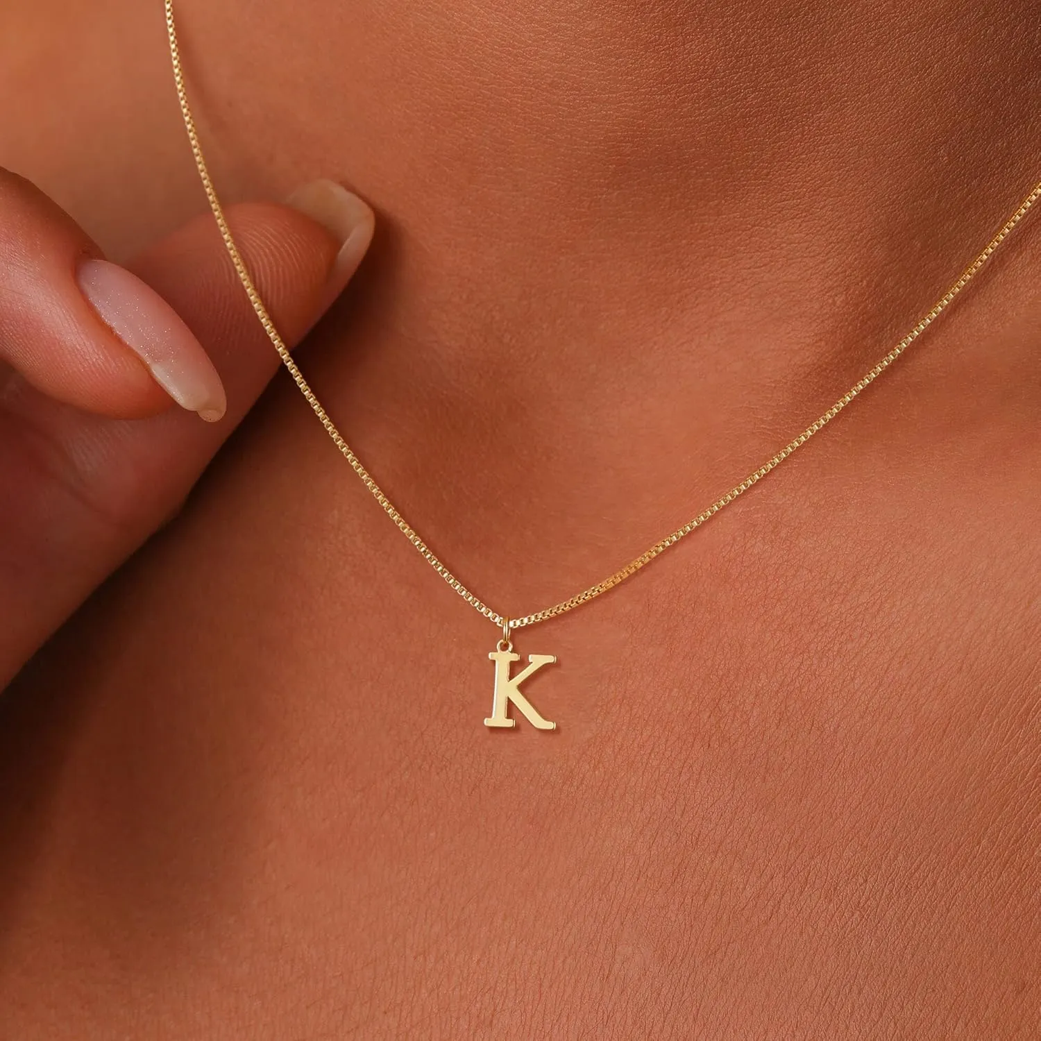 Foxgirl Gold Initial Necklaces for Women, Dainty Gold Letter Necklace Tiny A-Z Pendant Choker Necklace Trendy Cute Personalized Monogram Name Necklace Gold Jewelry Necklace for Women Gift
