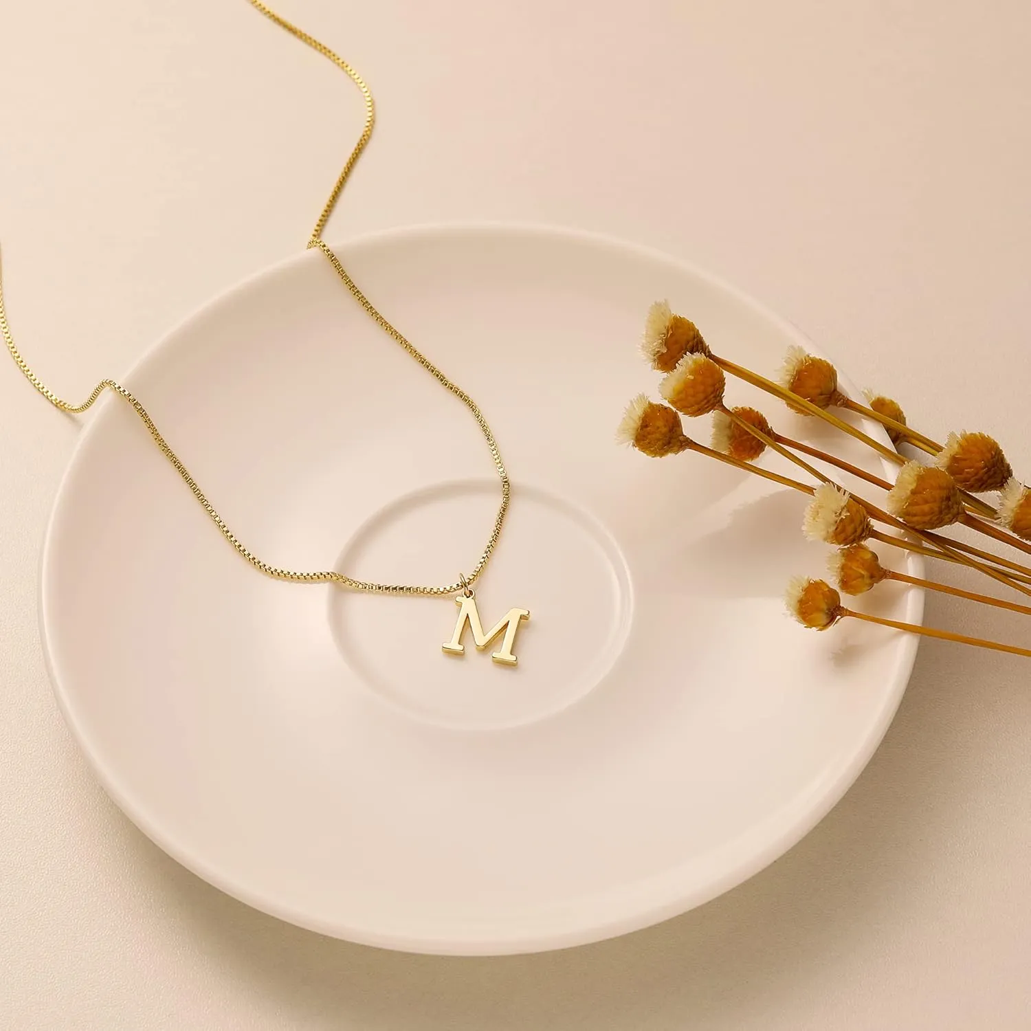 Foxgirl Gold Initial Necklaces for Women, Dainty Gold Letter Necklace Tiny A-Z Pendant Choker Necklace Trendy Cute Personalized Monogram Name Necklace Gold Jewelry Necklace for Women Gift