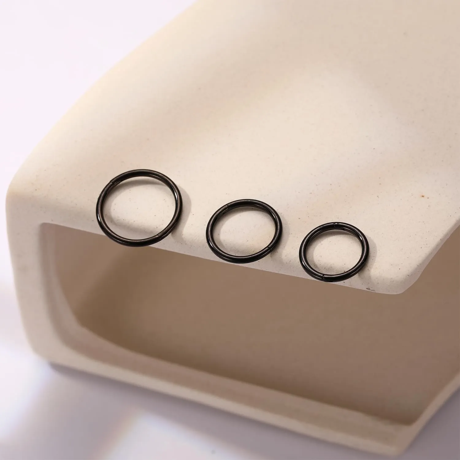 FUNLMO 3pcs Titanium Hinge Segment Ring for Nose Septum Conch Daith Helix Tragus Rook Cartilage Piercing Half Closure New Secure Hook 18G 16G 6mm to 12mm