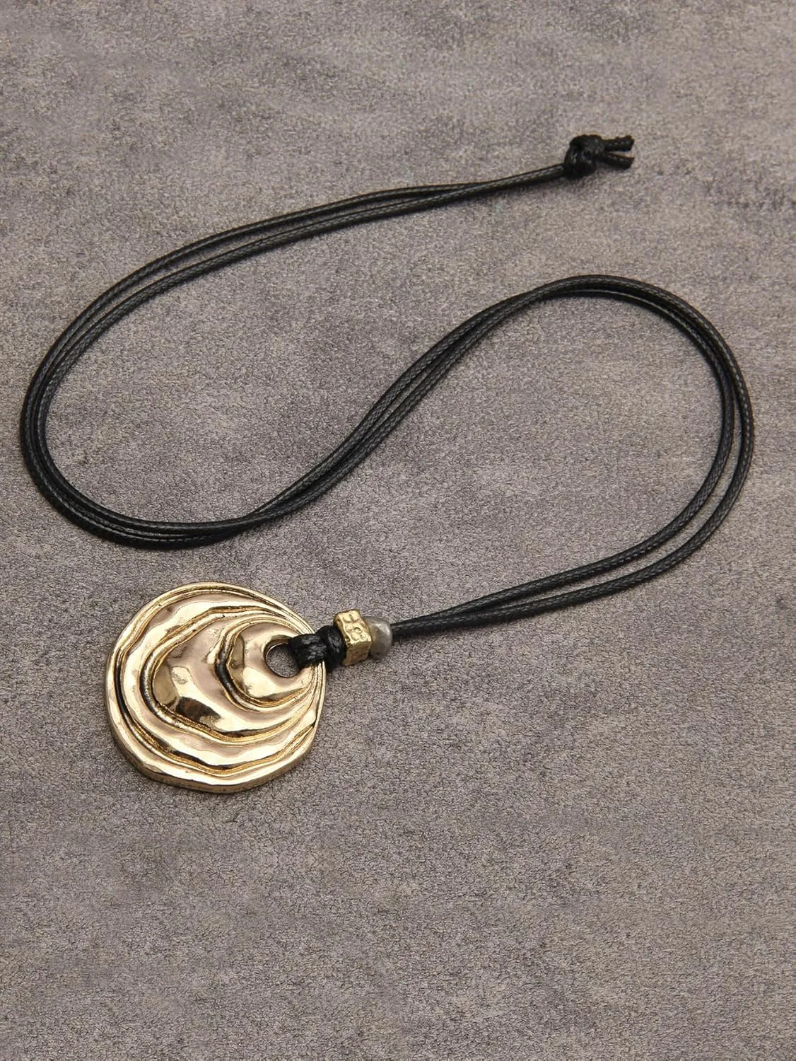 GelConnie Boho Necklaces for Women Vintage Silver Circles Long Pendant Necklace Cowgirl Sweater Necklace Adjustable Leather Choker Necklace for Women