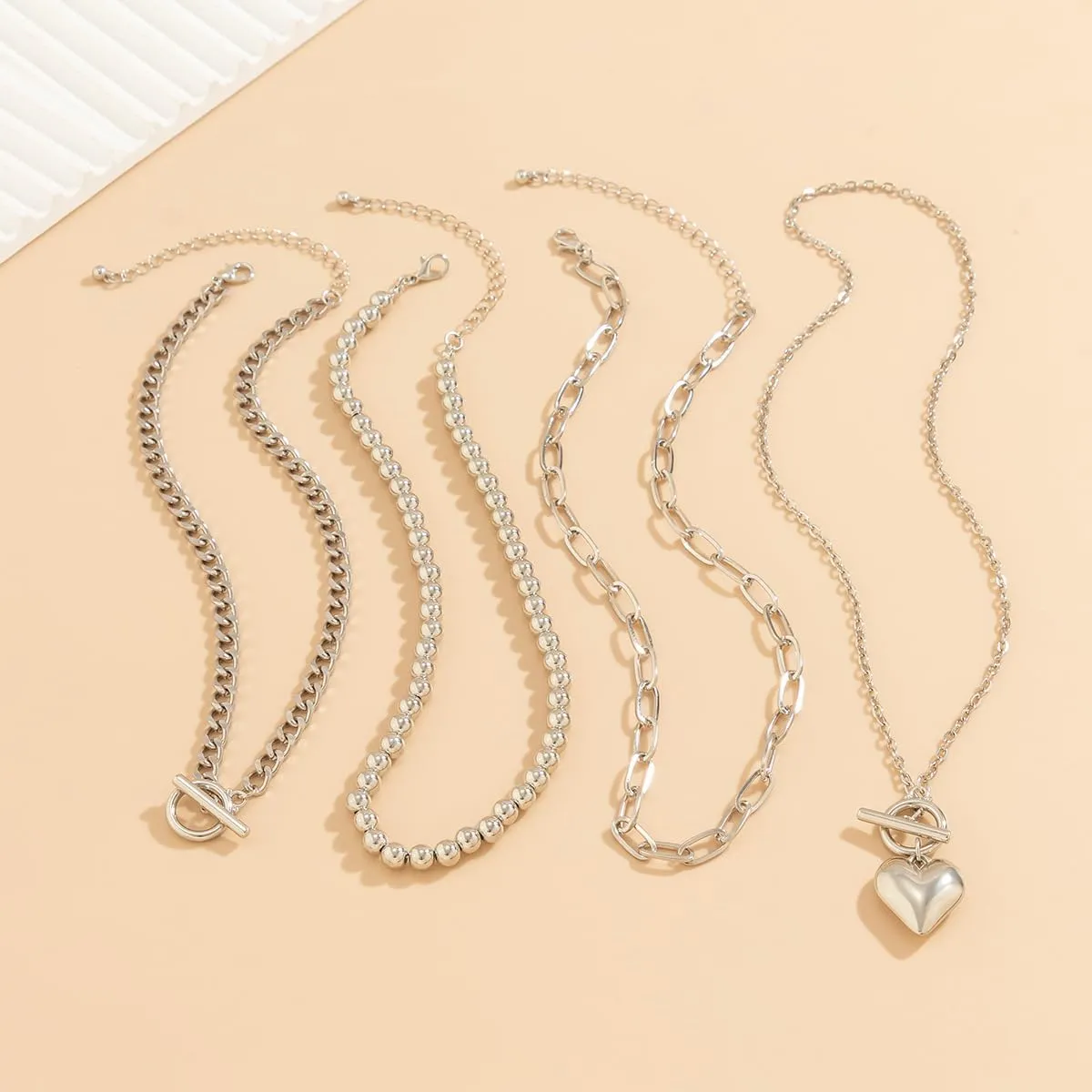Gold Heart Chunky Necklaces for Women Silver Heart Necklace Big Pearl Choker Necklace Y2k Necklace Pearl Statement Necklace Trendy Jewelry