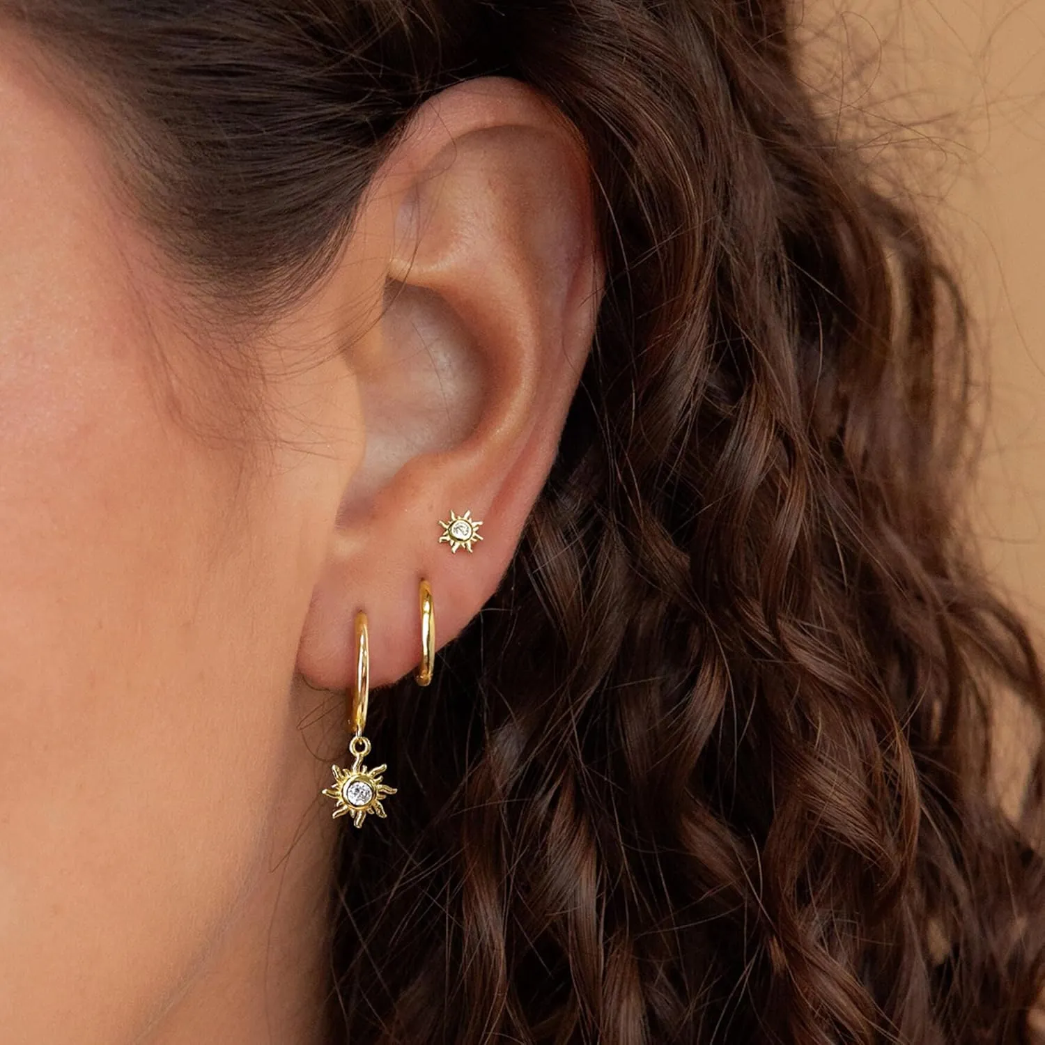 Gold Hoop Earrings Set for Women, Dainty 14K Gold Plated Earrings Gold CZ Heart Sun Leaf Star Tear Earrings Set Hypoallergenic Lightweight Hoop Earrings Charm Fashion Jewelry Gifts for Women