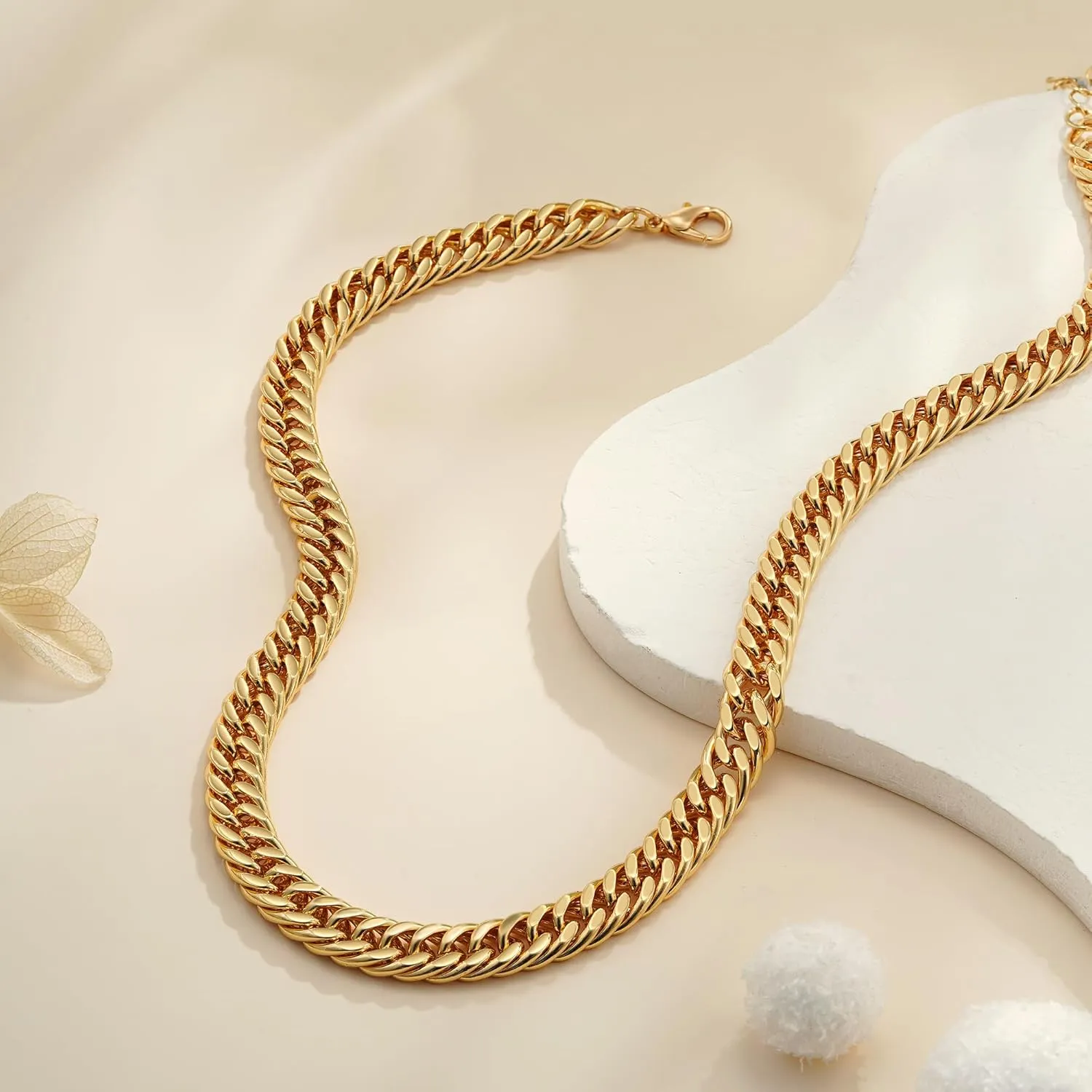 Gold Necklace for Women 14k Gold Plated Paperclip Singapore Cuban Chain Necklaces Non Tarnish 16/18/20 inch Simple Trendy Chunky Long Link Gold Chain Gold Jewelry for Women Gift