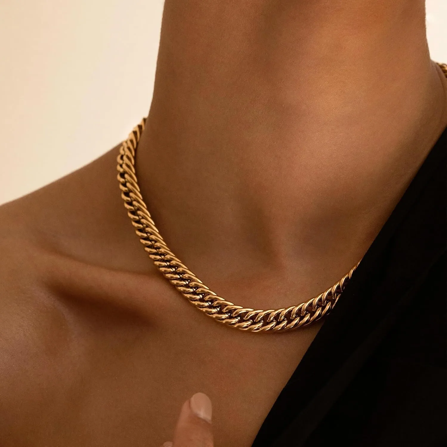 Gold Necklace for Women 14k Gold Plated Paperclip Singapore Cuban Chain Necklaces Non Tarnish 16/18/20 inch Simple Trendy Chunky Long Link Gold Chain Gold Jewelry for Women Gift