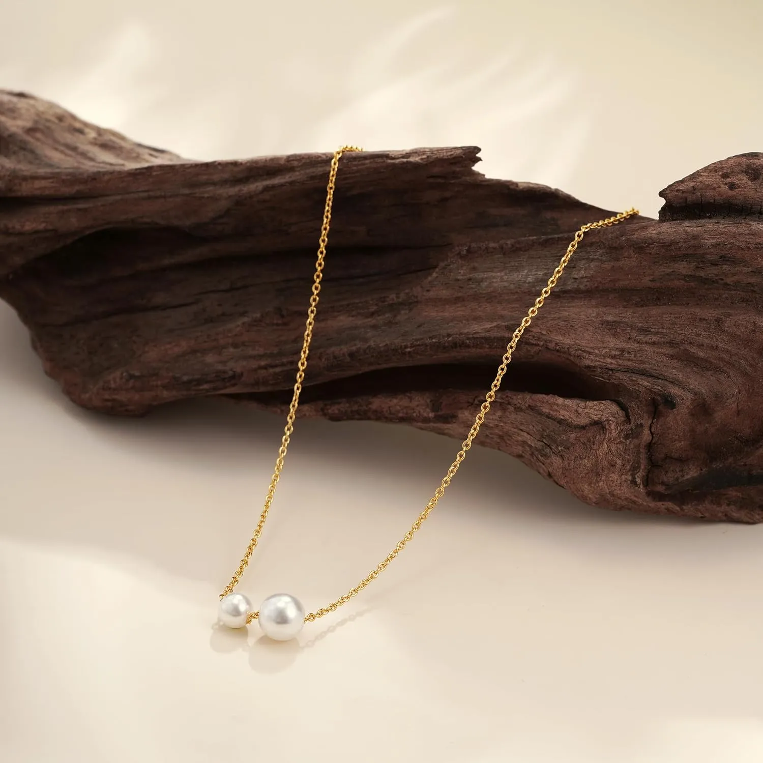 Gold Pearl Necklaces for Women Trendy 14k Gold Plated Dainty Necklace Simple Pearl Drop Single Charm Pendant Necklace Women's Jewelry Best Friend Birthday Gifts Gold Jewelry for Women
