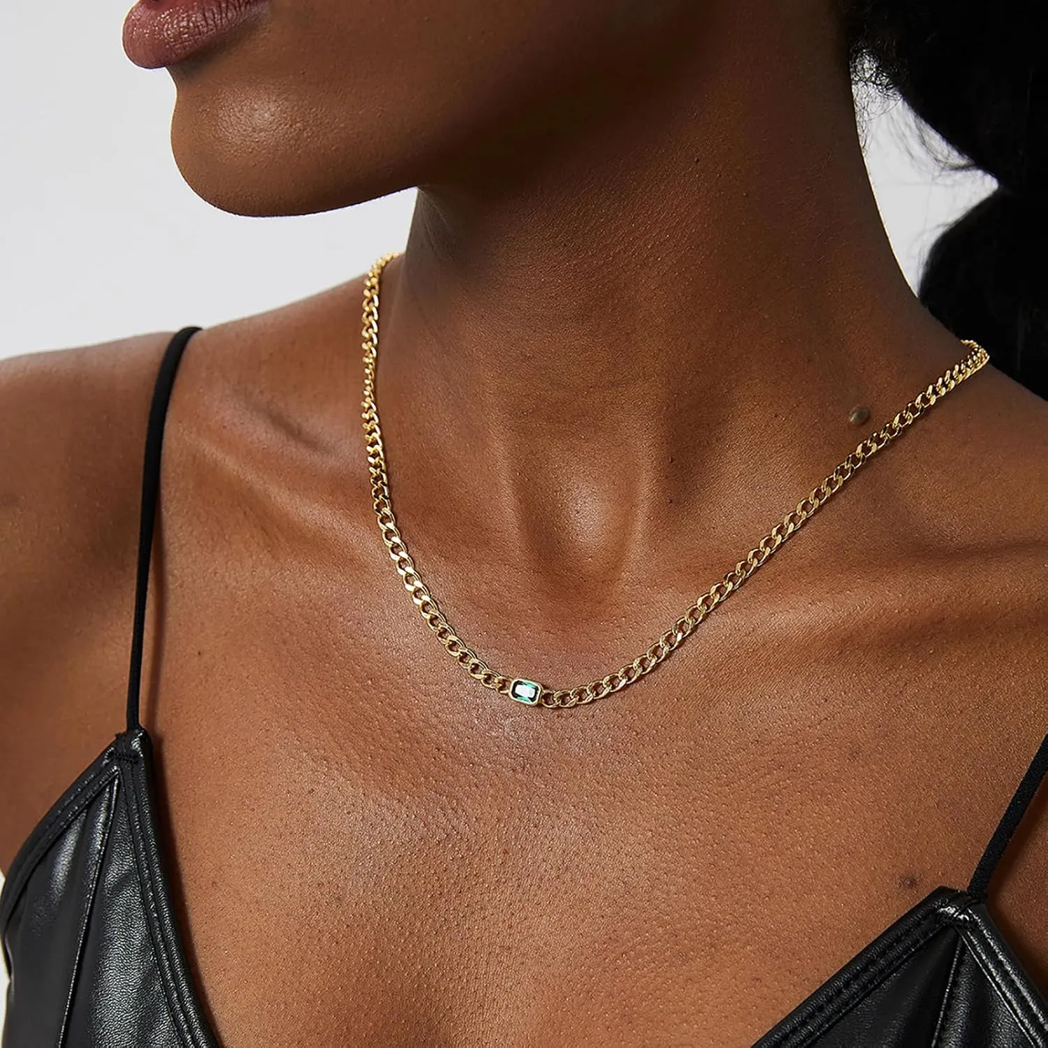 Gold Pendant Necklace for Women 18K Gold Plated Dainty Gold Necklace for Women, Jewelry Gift for Her