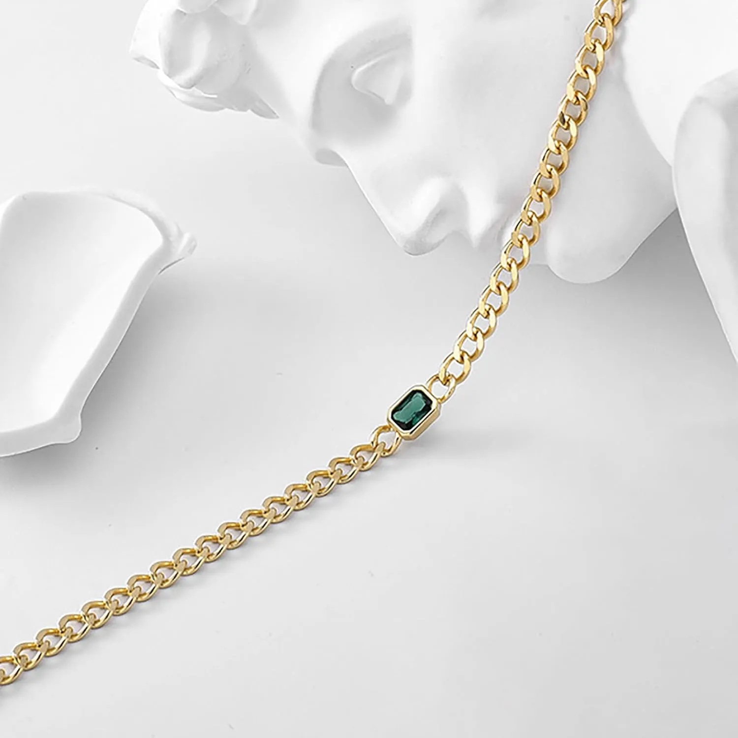 Gold Pendant Necklace for Women 18K Gold Plated Dainty Gold Necklace for Women, Jewelry Gift for Her