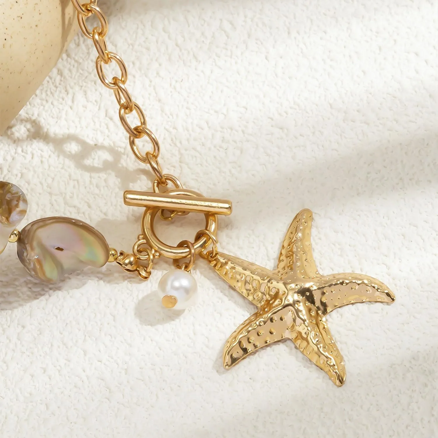 Gold Shell Starfish Necklace for Women Pearl Shell Necklace Layered Beaded Starfish Necklaces Summer Beach Surf Jewelry Gifts for Women