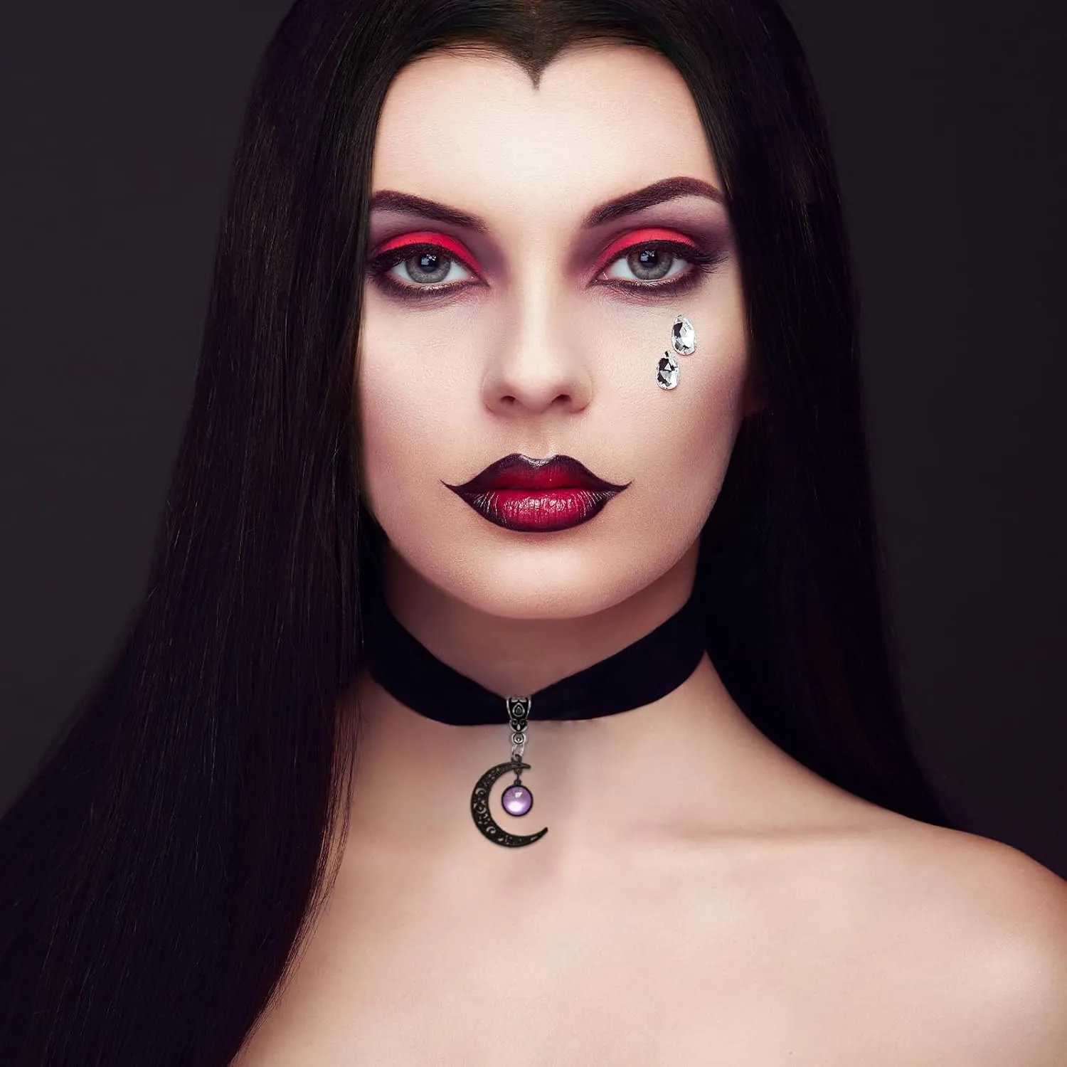 Gothic Black Velvet Moon Crystal Choker Necklace for Women,Black Choker Moon Necklace Vintage Punk Crescent Necklaces Goth Jewelry Witch Costume Accessories