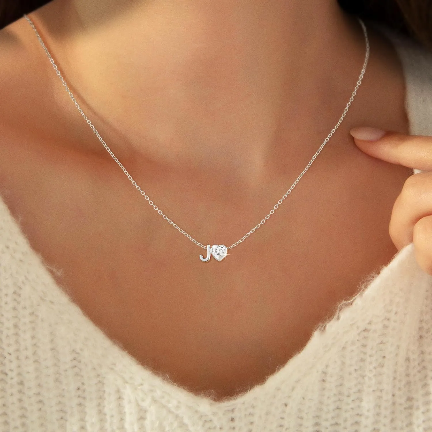 Heart Initial Necklaces for Women 14K Gold Plated Dainty A-Z Letter Pendant Necklace Small Simple Gifts for Womens Jewelry