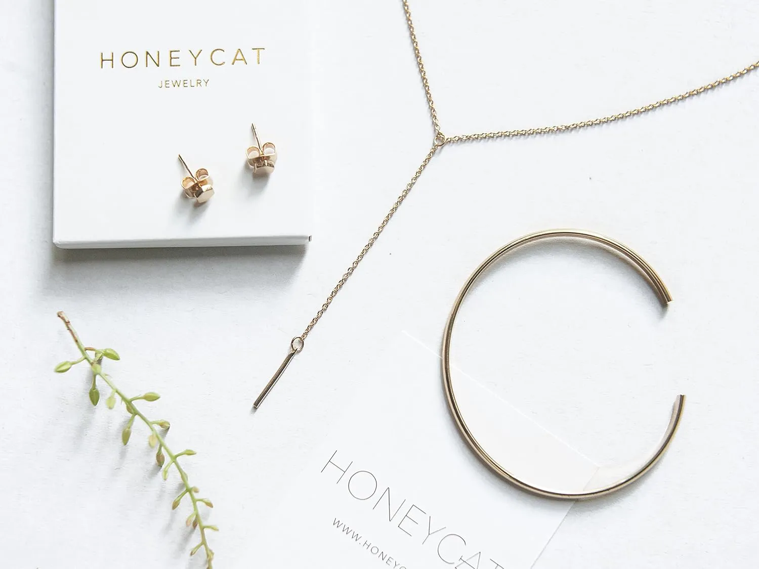 Honeycat Lariat Bar Necklace in Gold, Rose Gold, or Silver | Delicate Jewelry