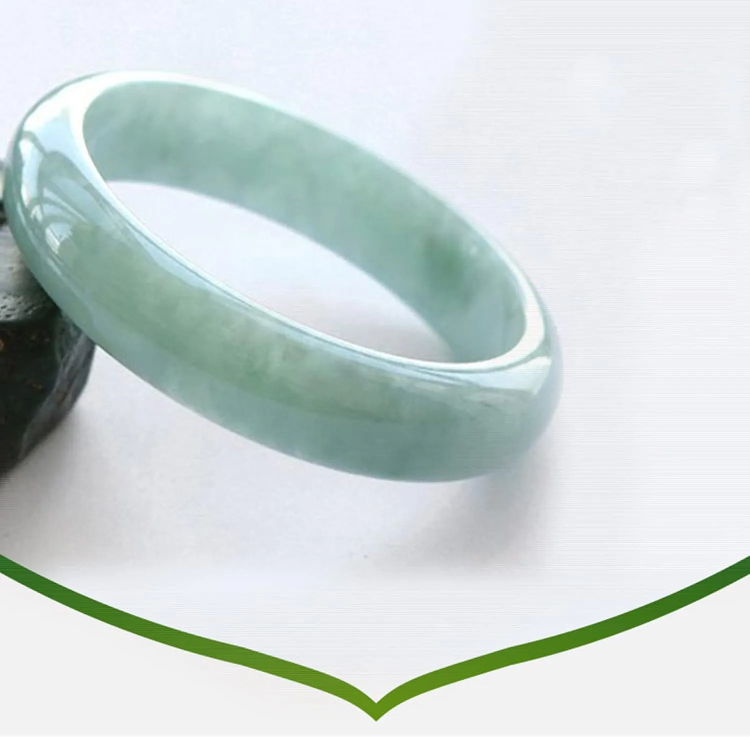 Jade Bangle Bracelet for Women Fashion Beautiful Ladies Jewelry White Mixed Green Jade Bracelets for Women and Girl Gift Jewelry,58mm