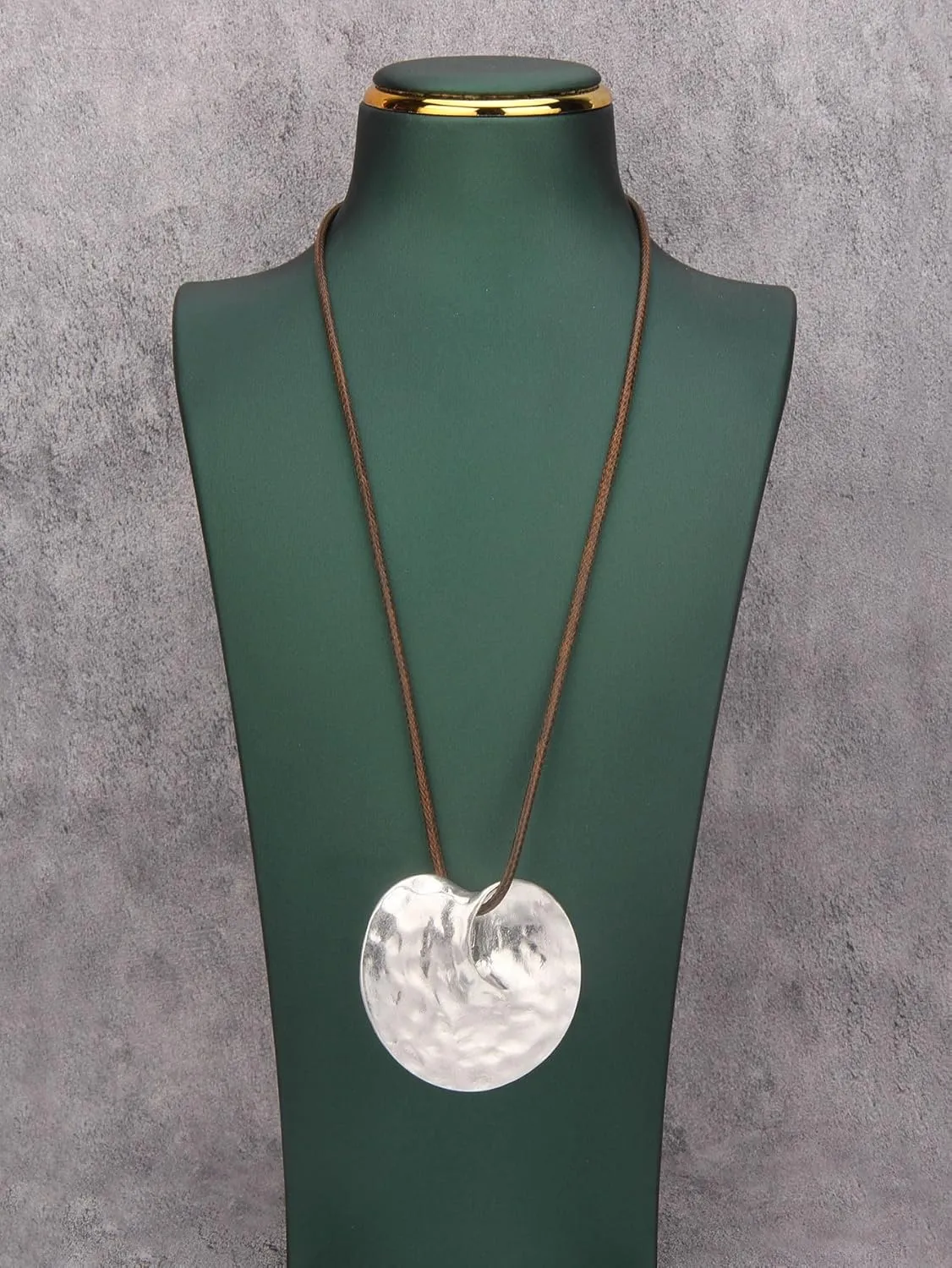 JAOYU Bohemian Necklaces for Women Leather Necklace Wood Pendant Choker Long Brown Necklace Chunky Circle Boho Hippie Jewelry