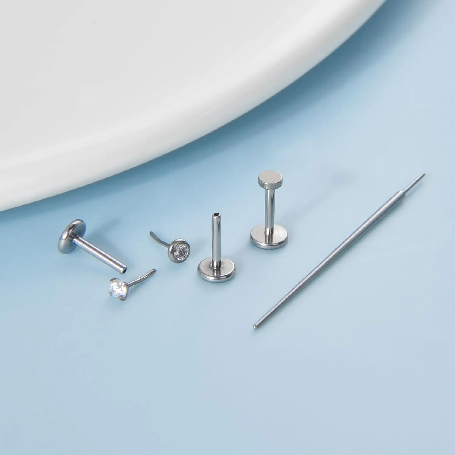 Lantine 20g 18g 16g Threadless Flat Back Nose Ring Stud G23 Titanium Flatback Stud Earrings Zircon Push in Nose Stud Lip Helix Tragus Inner Conch Rook Cartilage Daith Piercings Jewelry