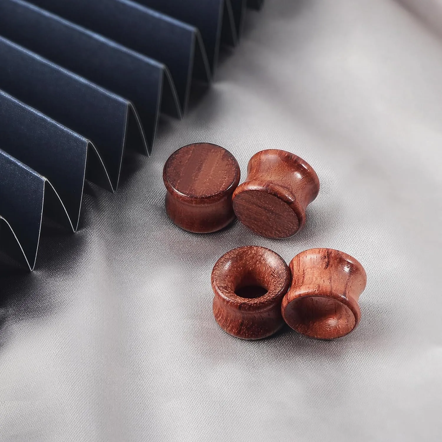 Longbeauty 1Pair/2Pair Vintage Brown Natural Wood Double Flared Ear Tunnels Expander Plugs Stretcher