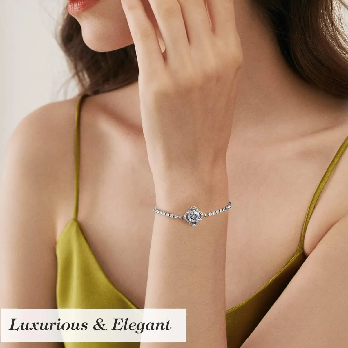 Lucky Clover Bracelet Necklace Earrings Jewelry Set for Women, Classic 4-Leaf White Gold Plated Bracelet Cubic Zirconia Studs Earrings Good Luck Pendant Necklace Mothers Day Jewelry Gifts