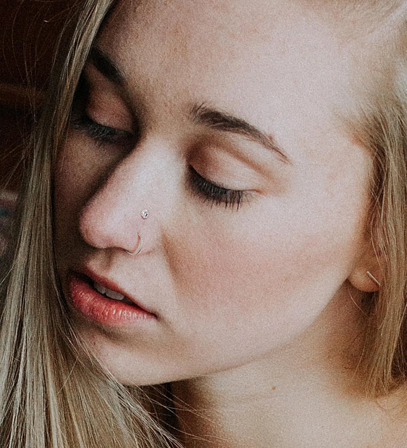 MJust Titanium Nose Ring Set, 18G Hypoallergenic L Shaped and Hoop Nose Stud Rings for Women & Men.