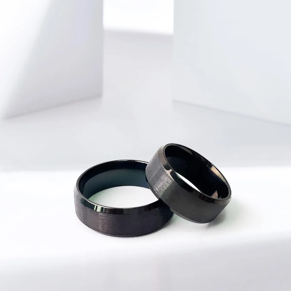 Noctilux Stainless Steel Rings for Men and Women Classical Simple for Everyday Wear, Engagement and Wedding