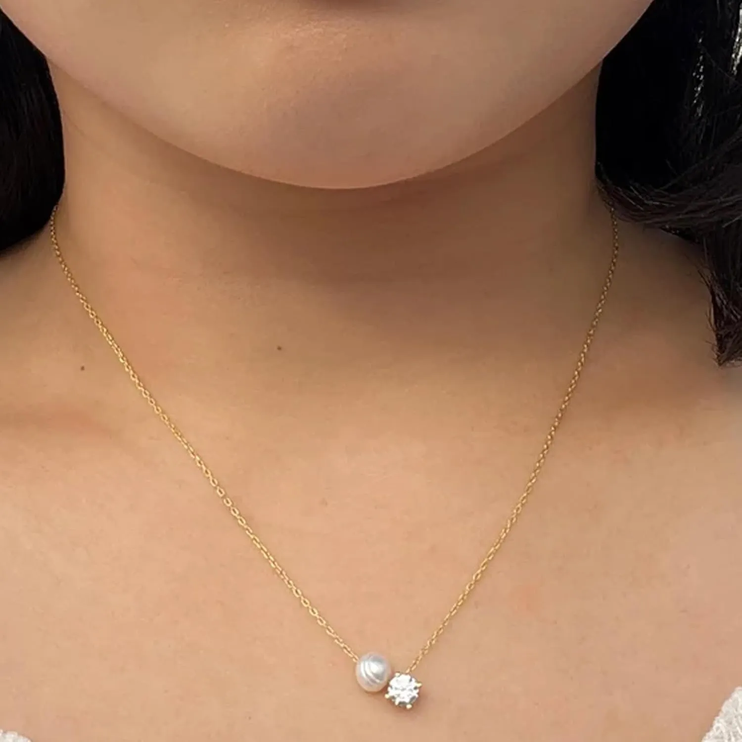 Pearl Choker Necklaces for Men White Pearl Necklace Set Gold Chain Layered Necklace Trendy Pearl Jewelry for Men Birthday Gifts for Boyfriend