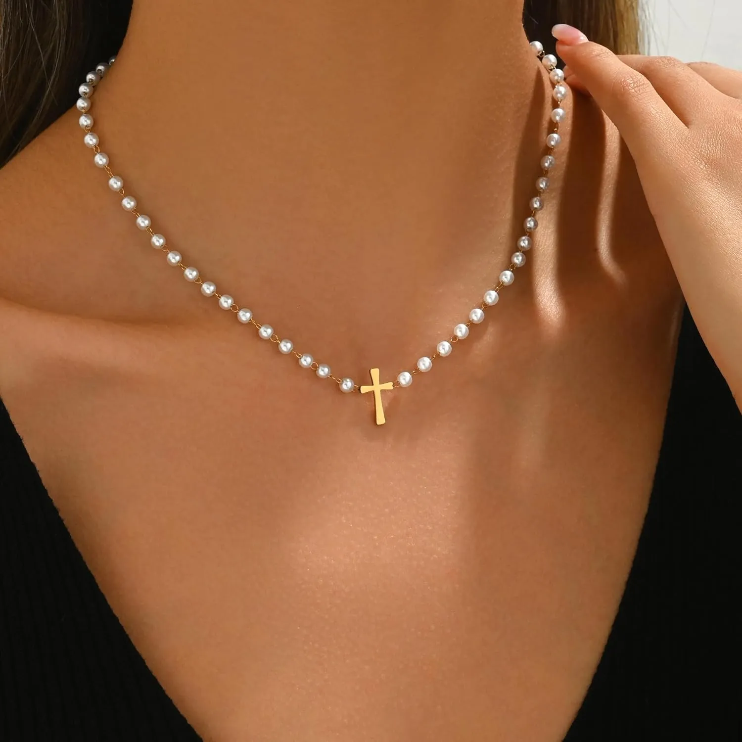 Pearl Necklaces for Women 18K Gold Plated Dainty Cross Necklace Gold Flower Pearls Beaded Choker Necklace Trendy Stainless Steel Bridesmaid Wedding Jewelry