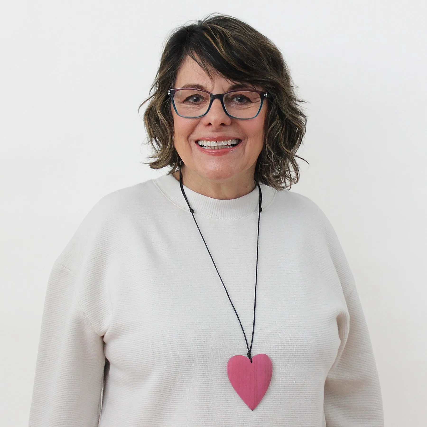 Pink Gabi Heart Wood Necklace