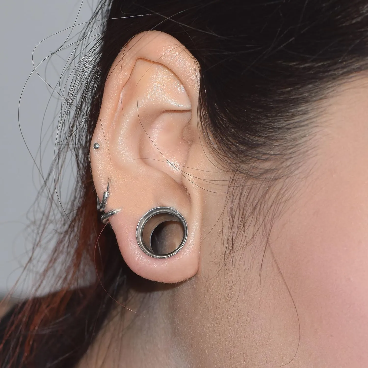 Qmcandy 18pcs or 8pcs 8g-5/8 in Organic Stone & Stainless Steel Mixed Ear Tunnels Stretching Plugs Piercing