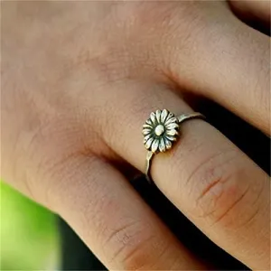Retro Sunflower Ring 925Silver Delicate Sunflower Ring Bride Wedding Gifts JewelryPetal Ring Womens