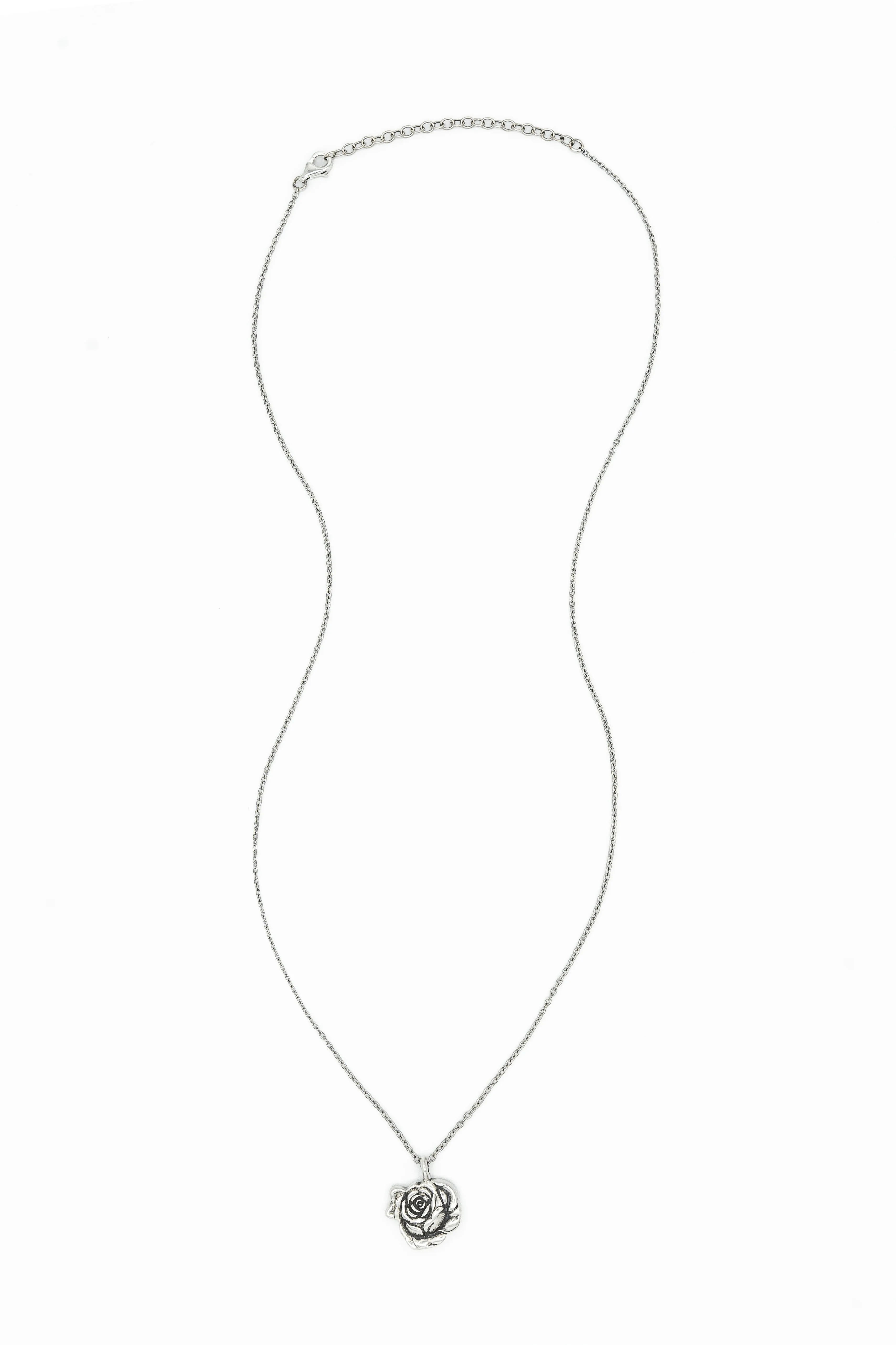 Rose Mini Necklace