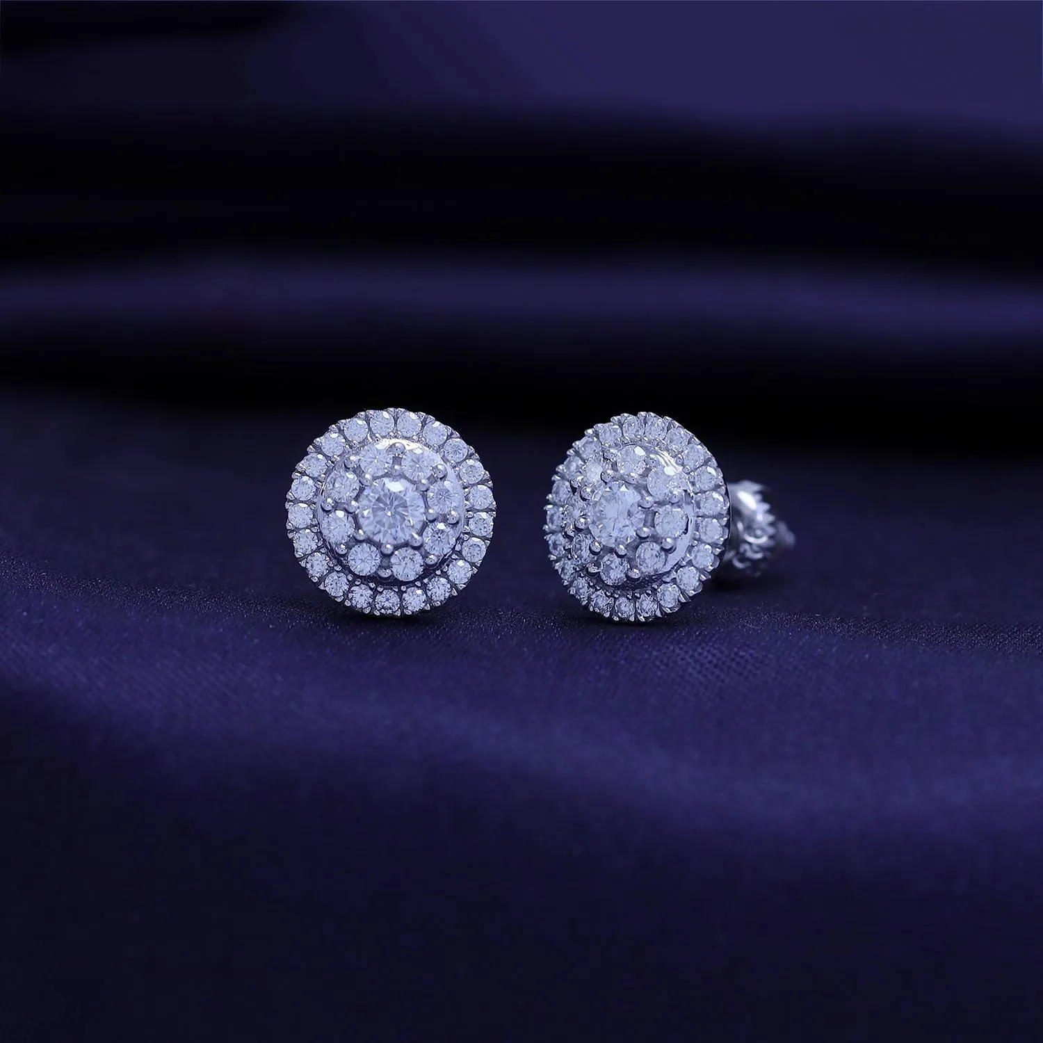 SAVEARTH DIAMONDS Moissanite & Lab Grown Diamond Earrings, 925 Sterling Silver Studs for Women Men,VVS1 Clarity, 14K Gold Plated Small Earrings Studs with Screw Back