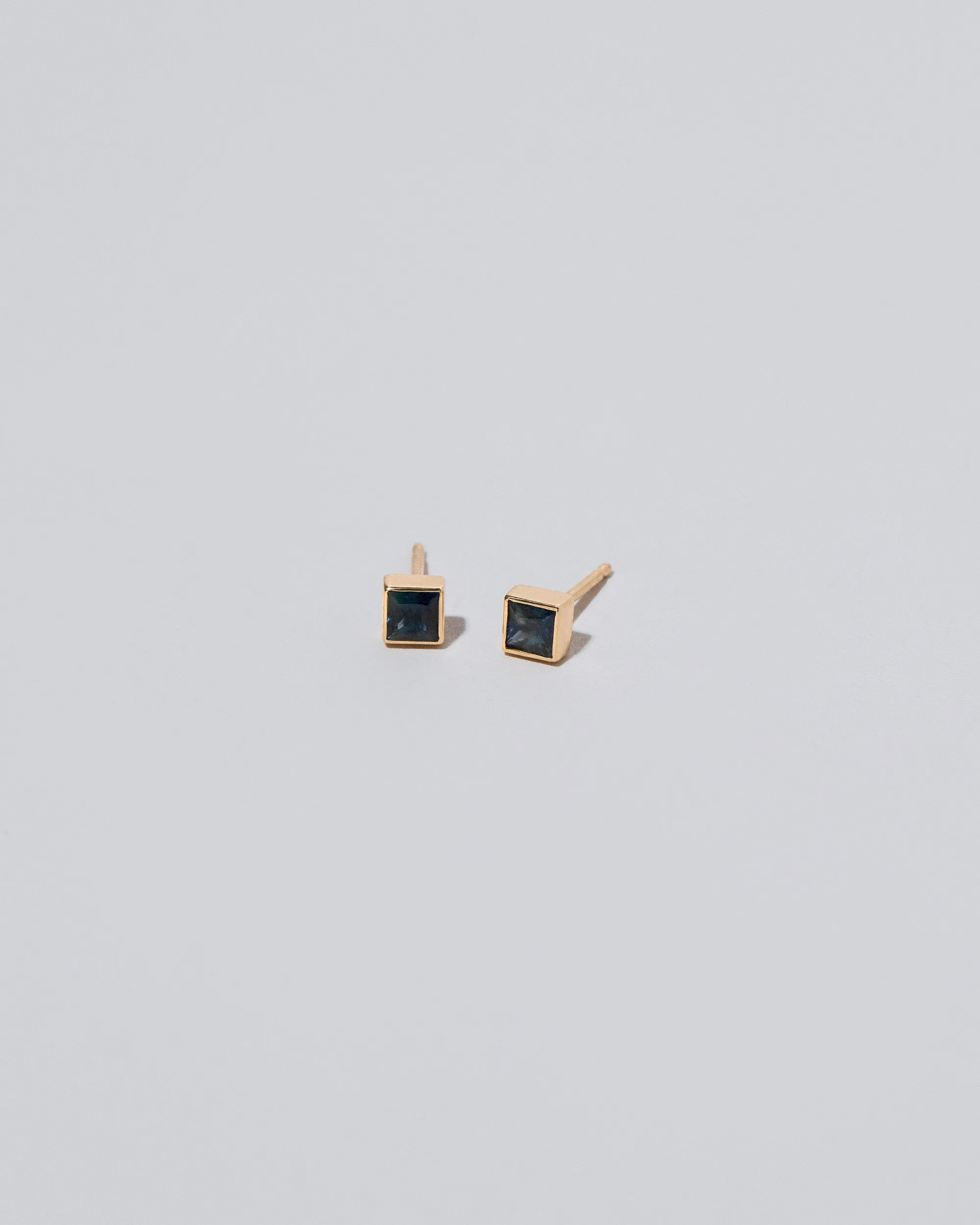 Square Frame Stud Earrings - Teal Sapphire