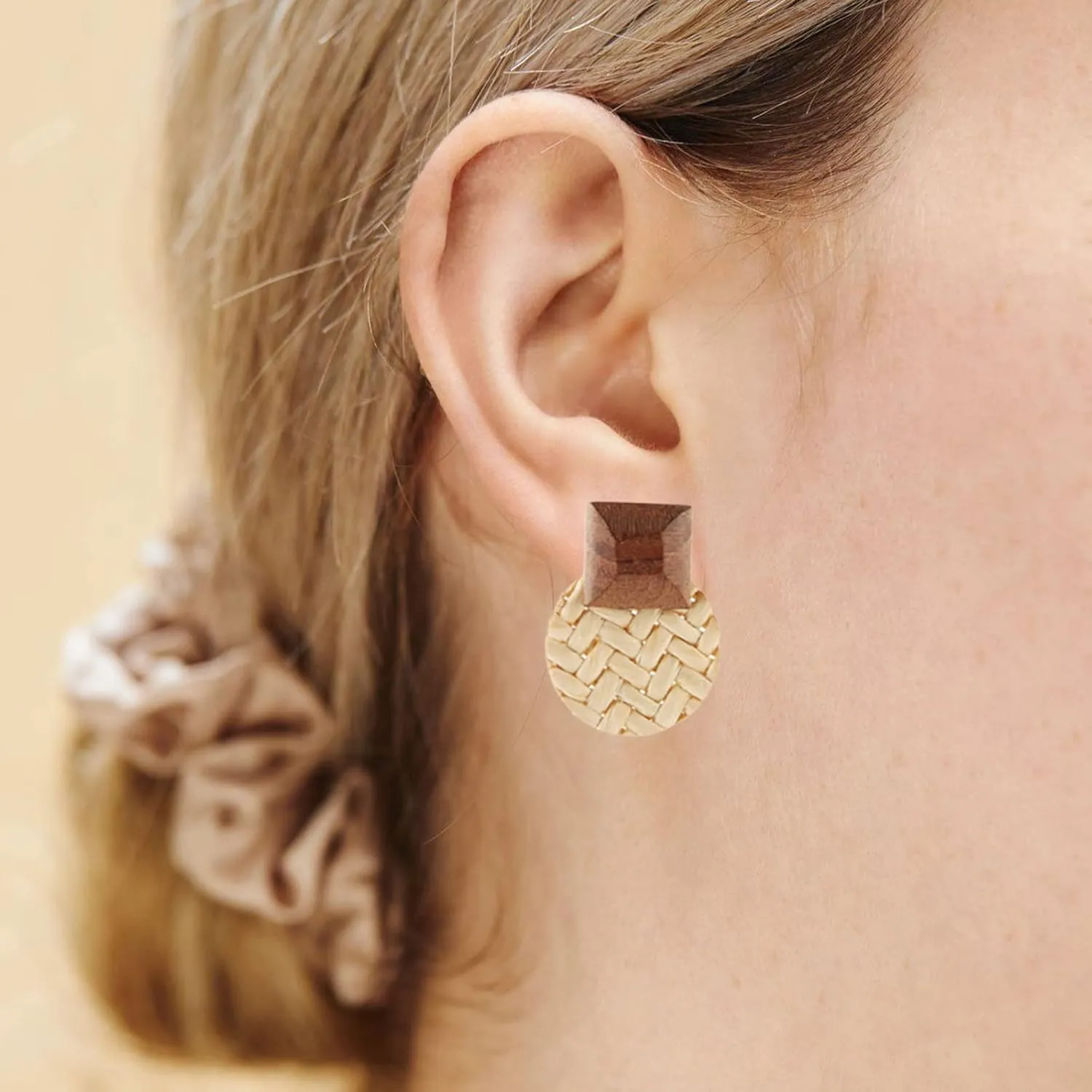 STWTR Women's Natural Wood Earrings Variety of Fashion Earrings Love Minimalist Retro Earring Set Natural Wood Hollow Round Earrings Arc