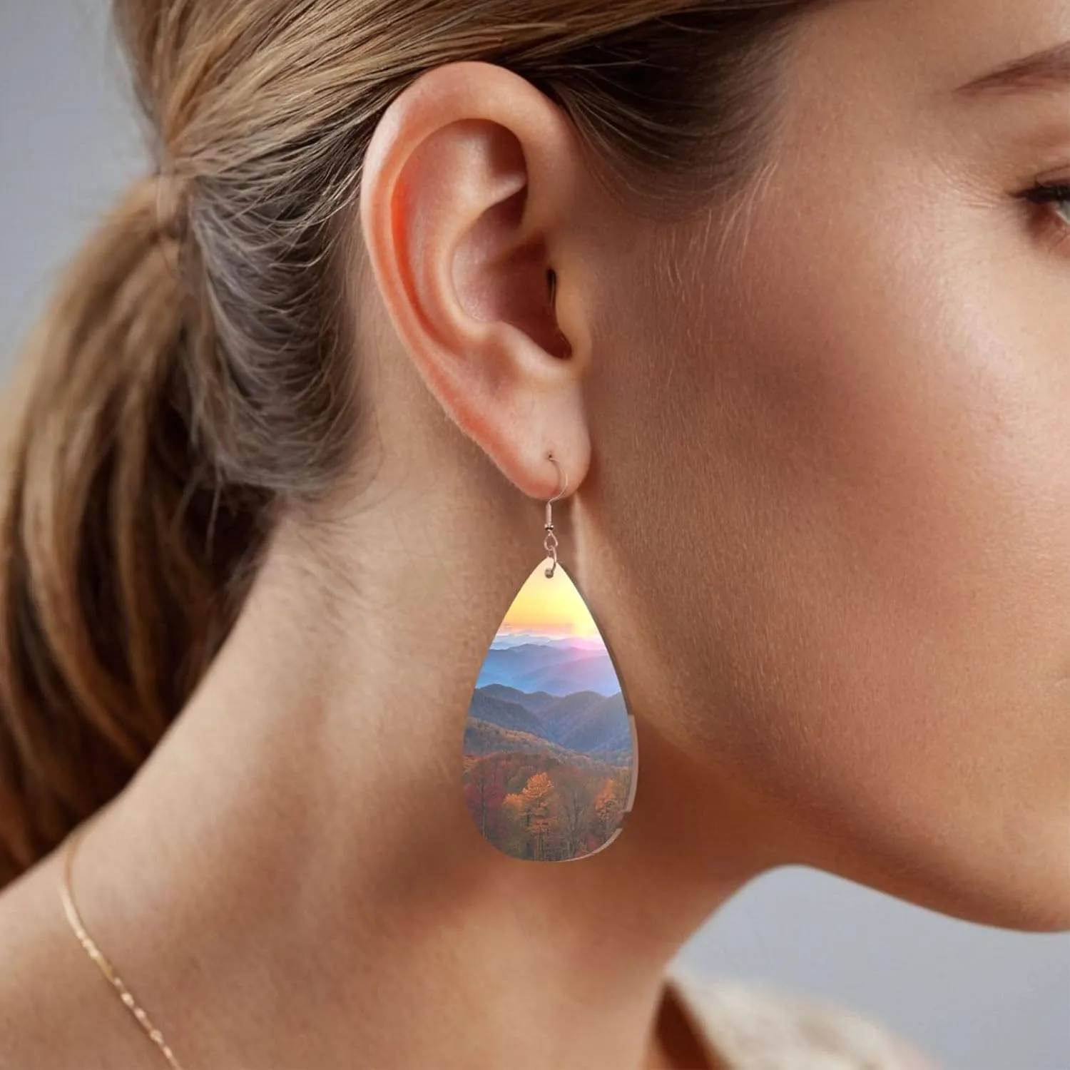 Stylish Drop-Shaped Acrylic Earrings Lightweight Printed Teardrop Dangle Earrings for Women (Blue Ridge Parkway Mountains)