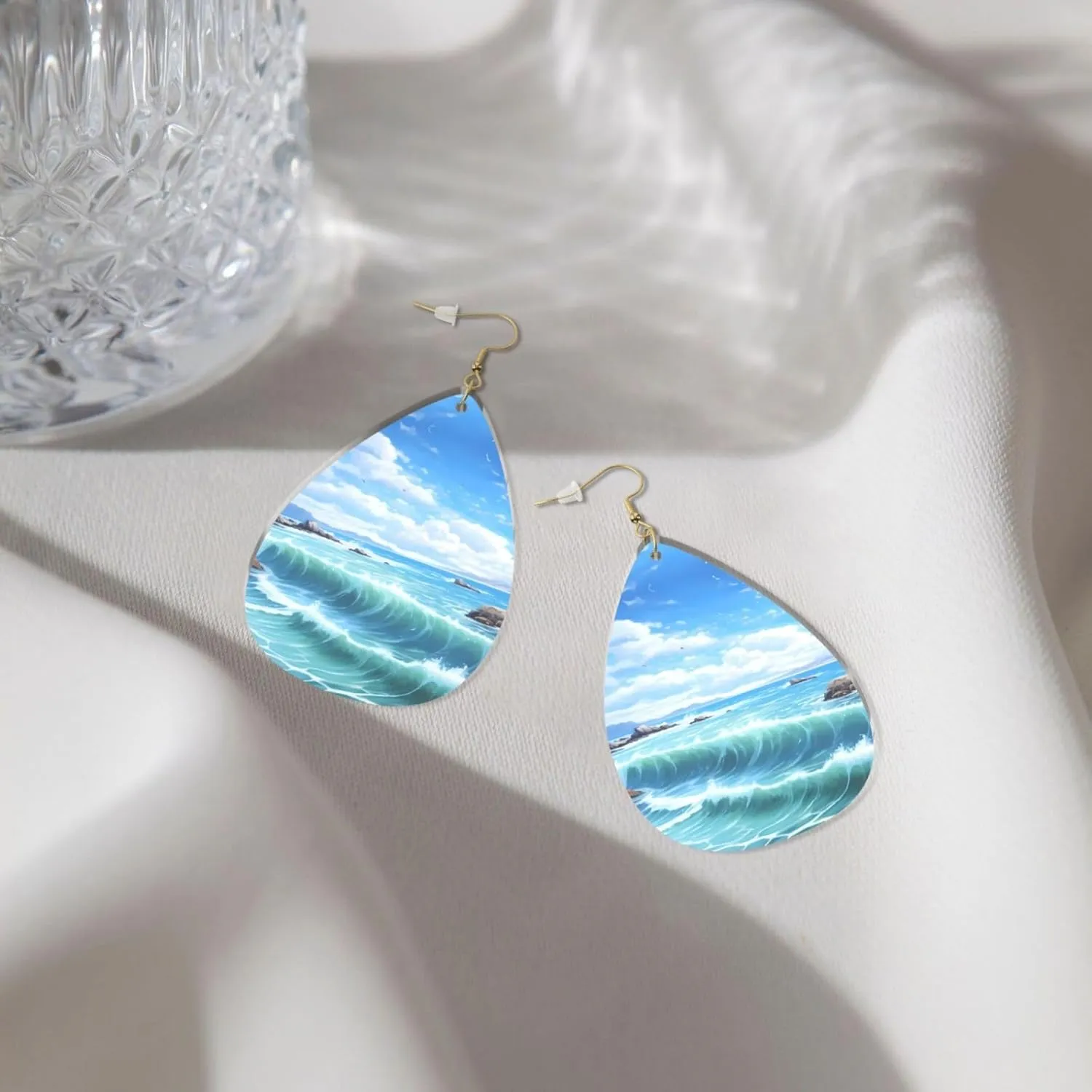 Stylish Drop-Shaped Acrylic Earrings Lightweight Printed Teardrop Dangle Earrings for Women (Blue Sea Landscape)